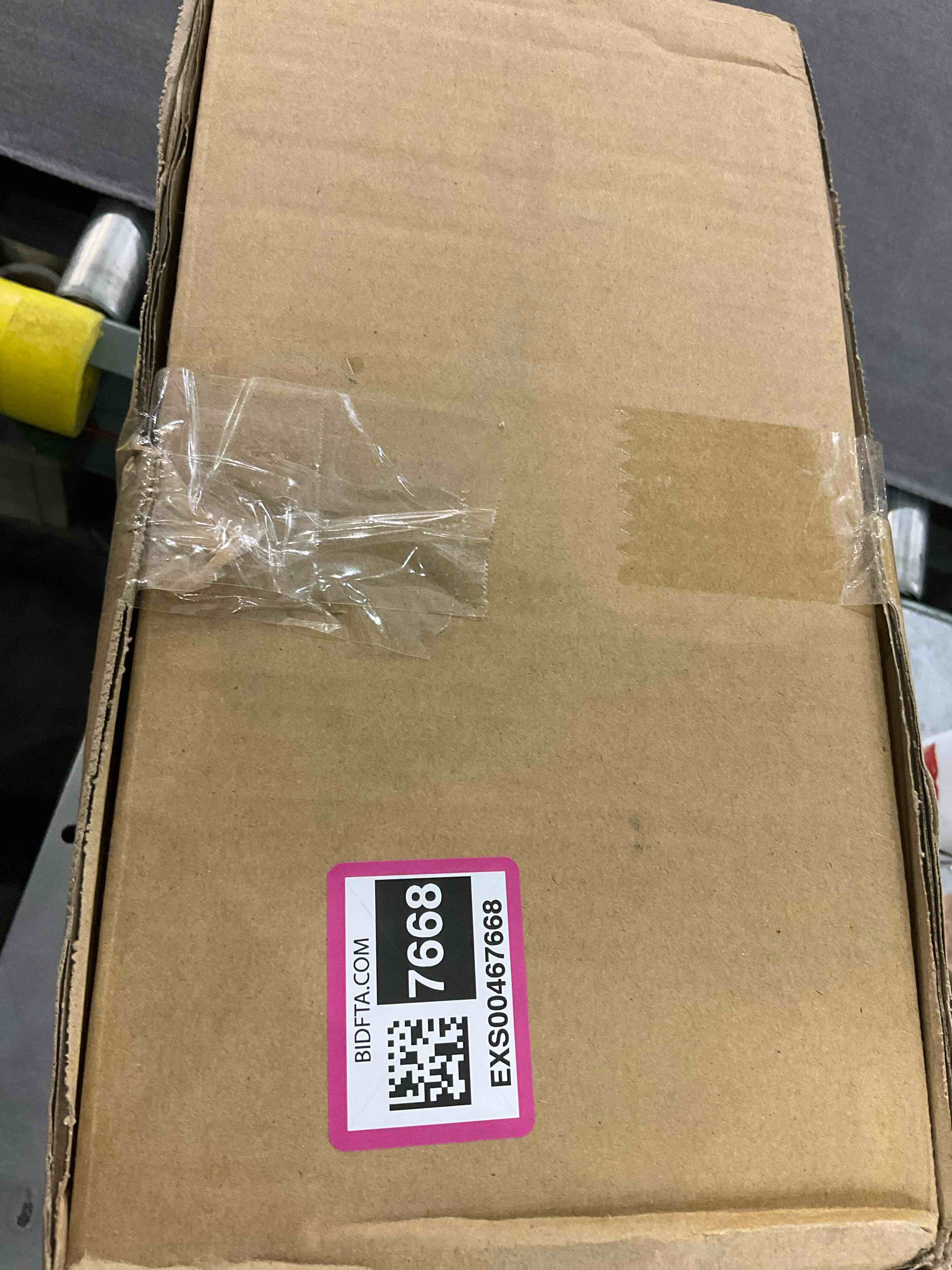 https://s3.amazonaws.com/lotting-images-prod/bidfta/EXS00467668_1695641118787.jpeg