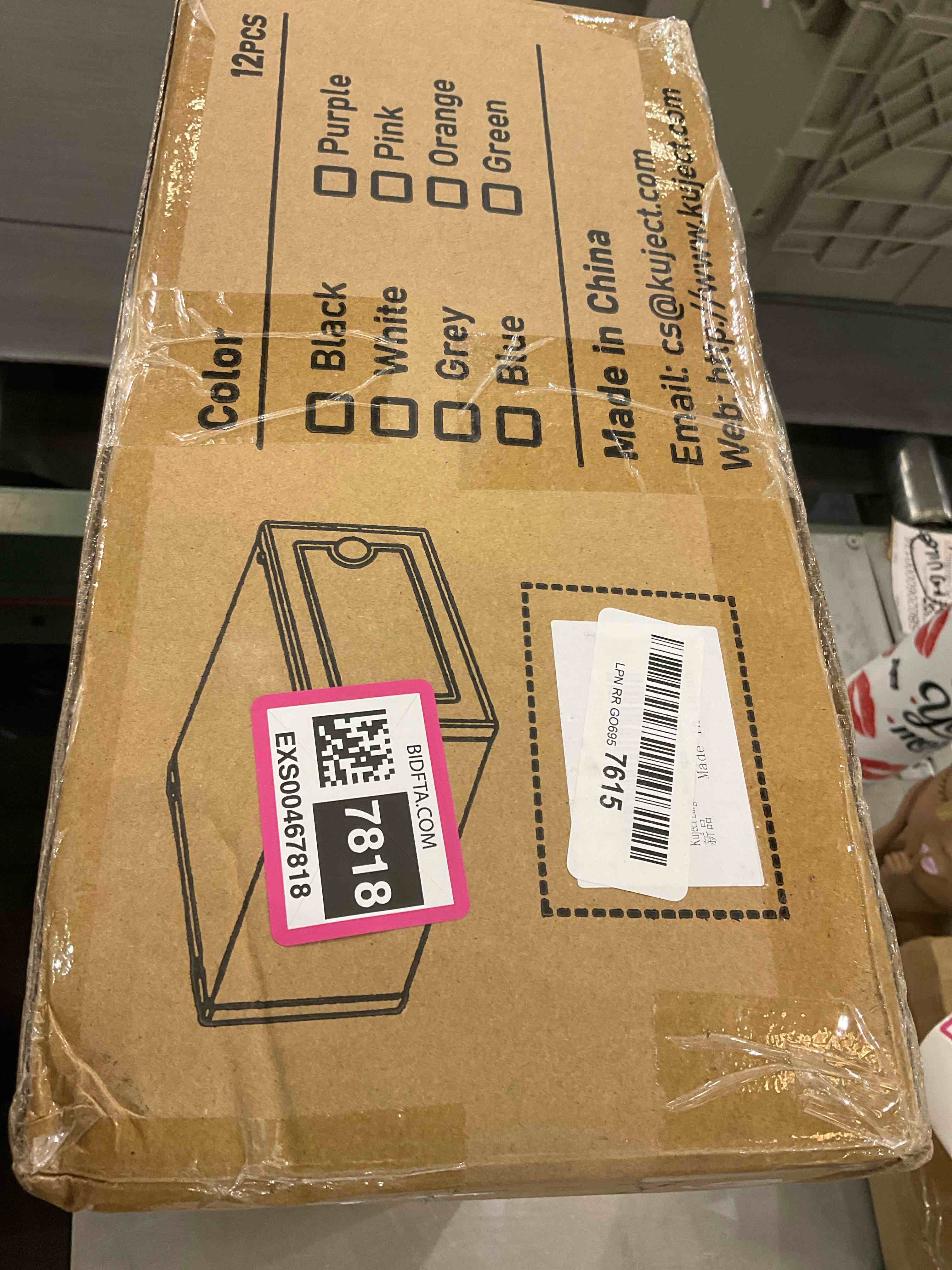 https://s3.amazonaws.com/lotting-images-prod/bidfta/EXS00467818_1695655570388.jpeg
