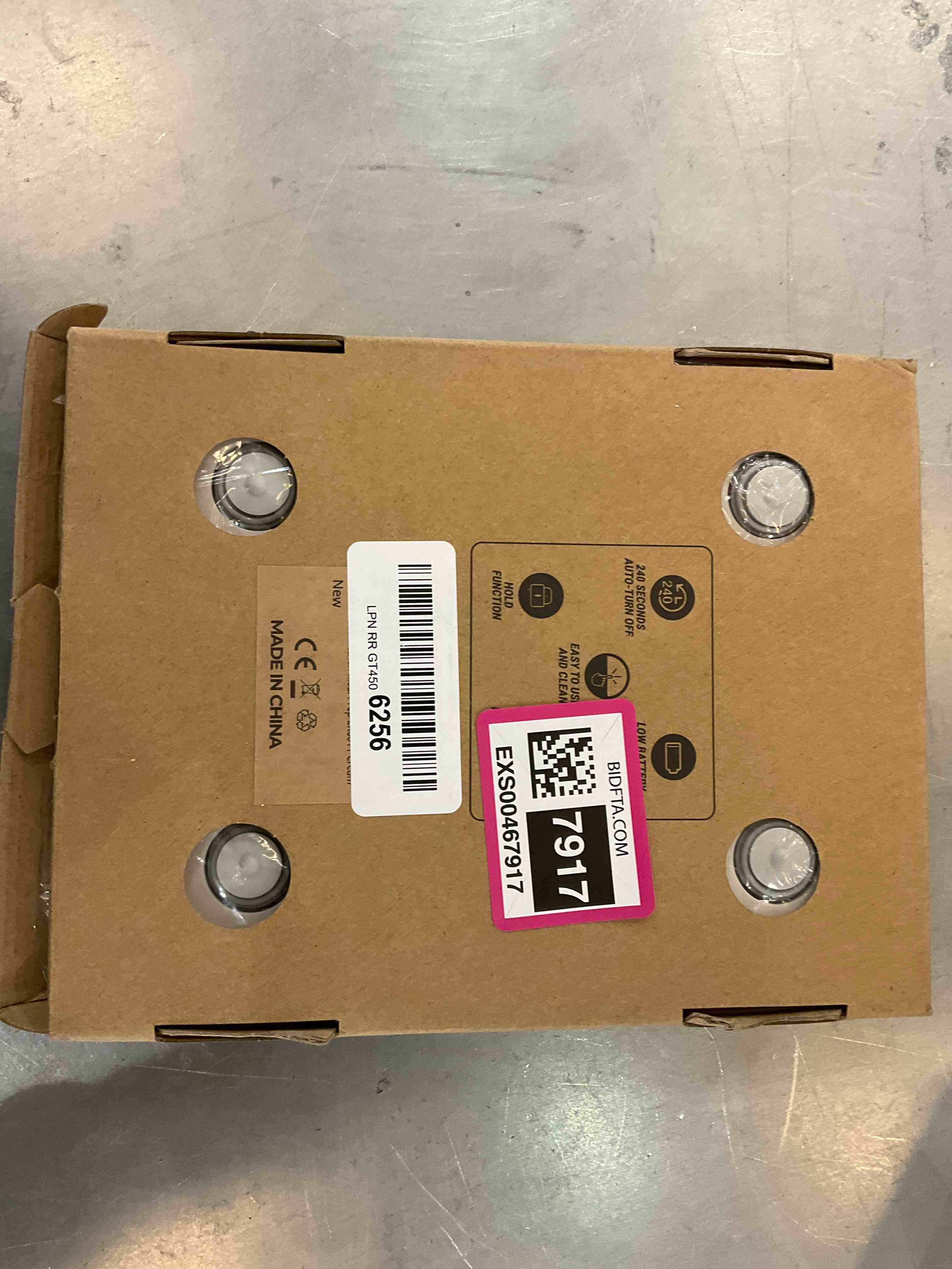https://s3.amazonaws.com/lotting-images-prod/bidfta/EXS00467917_1695669940750.jpeg