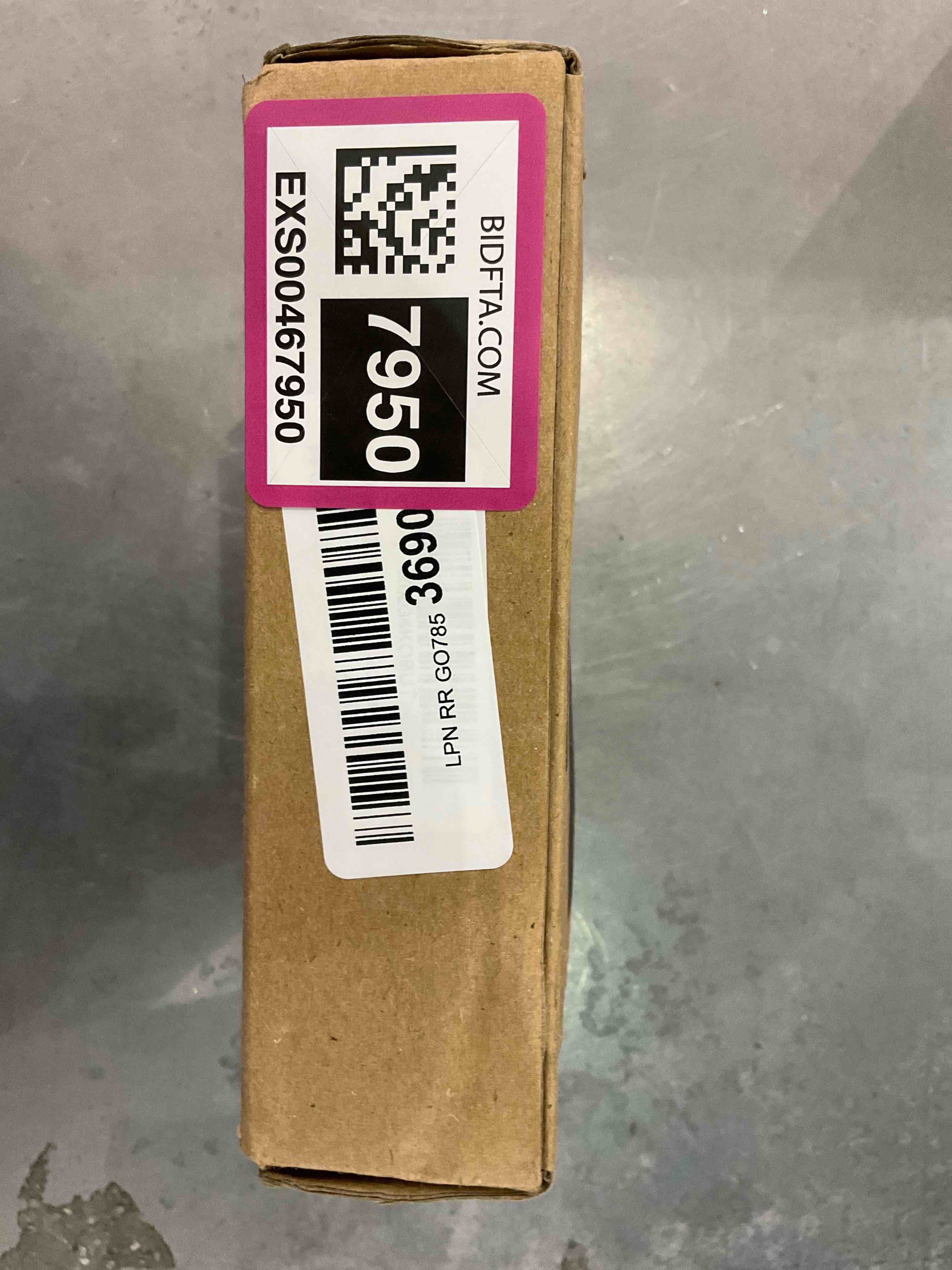 https://s3.amazonaws.com/lotting-images-prod/bidfta/EXS00467950_1695726516292.jpeg