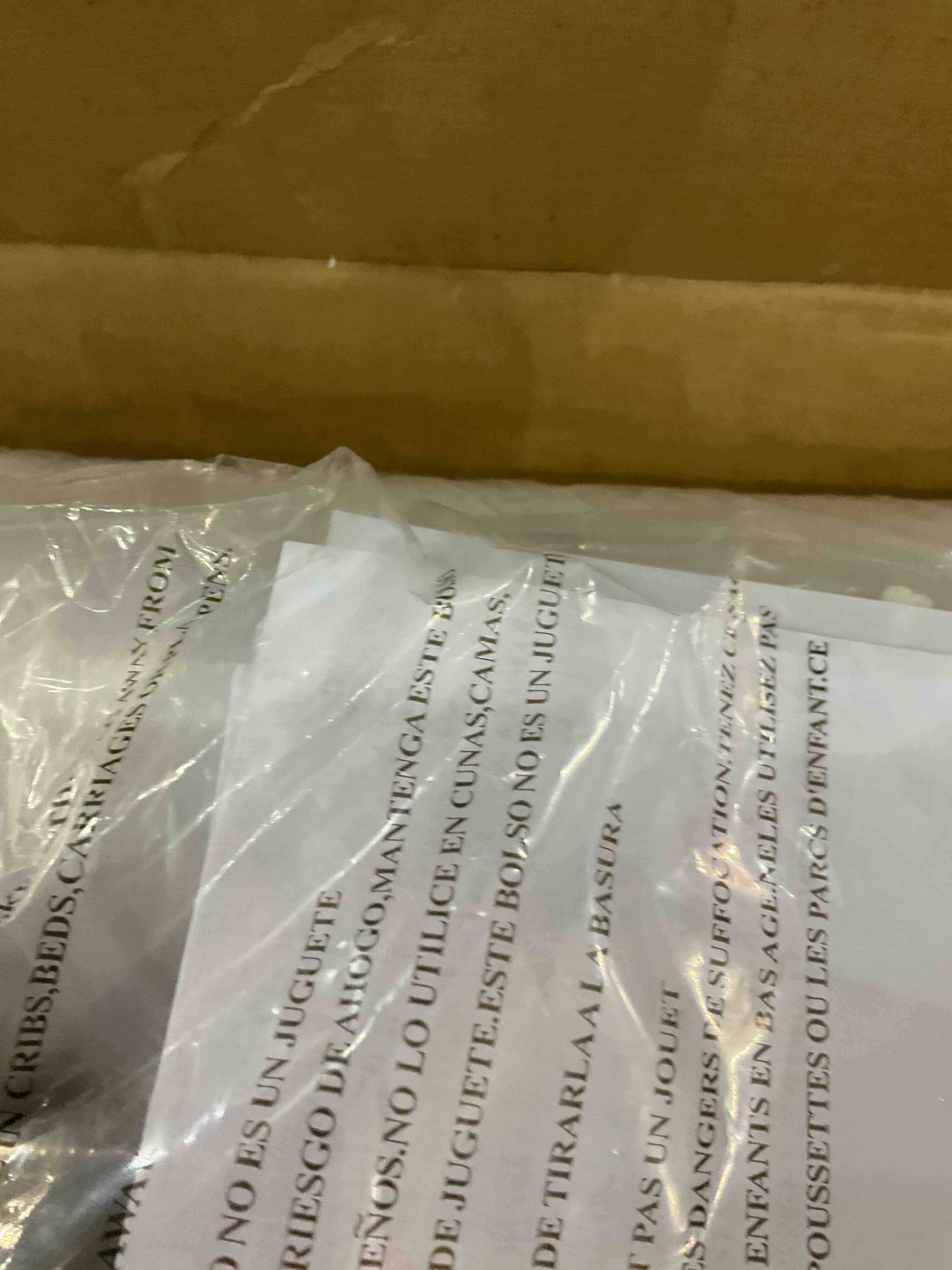 https://s3.amazonaws.com/lotting-images-prod/bidfta/EXS00468399_1695039740455.jpeg