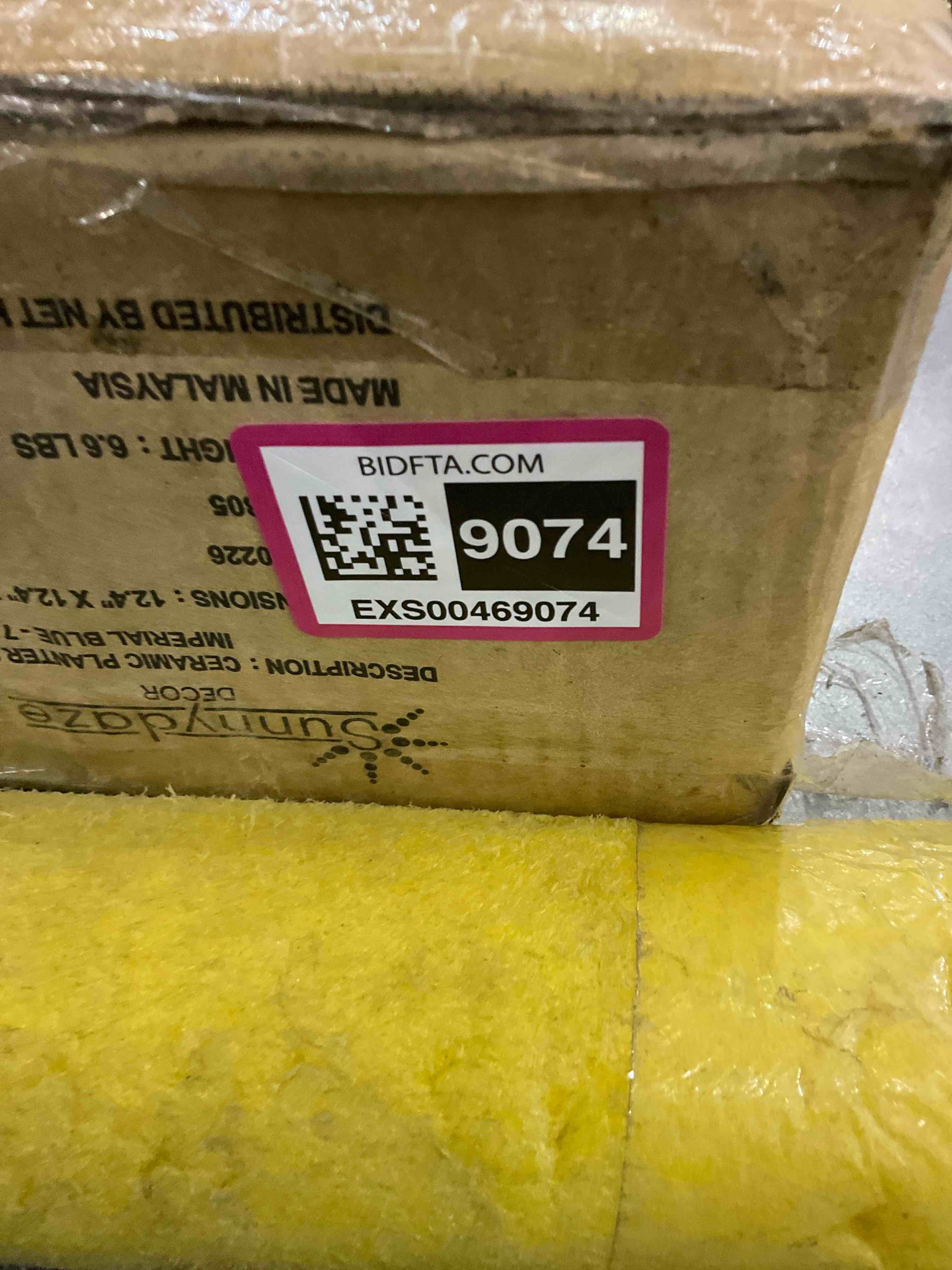 https://s3.amazonaws.com/lotting-images-prod/bidfta/EXS00469074_1695131910422.jpeg