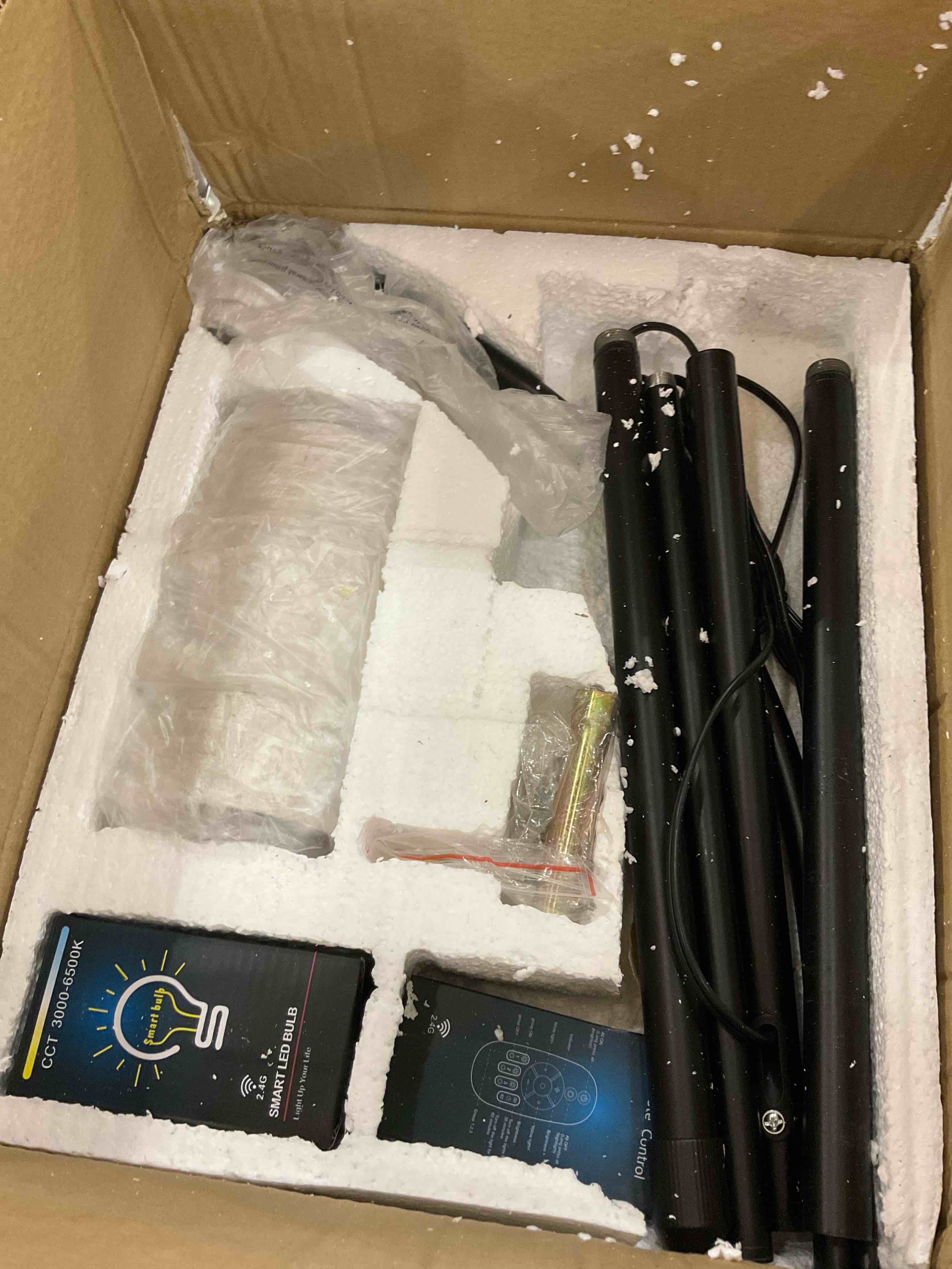 https://s3.amazonaws.com/lotting-images-prod/bidfta/EXS00469219_1695148546642.jpeg