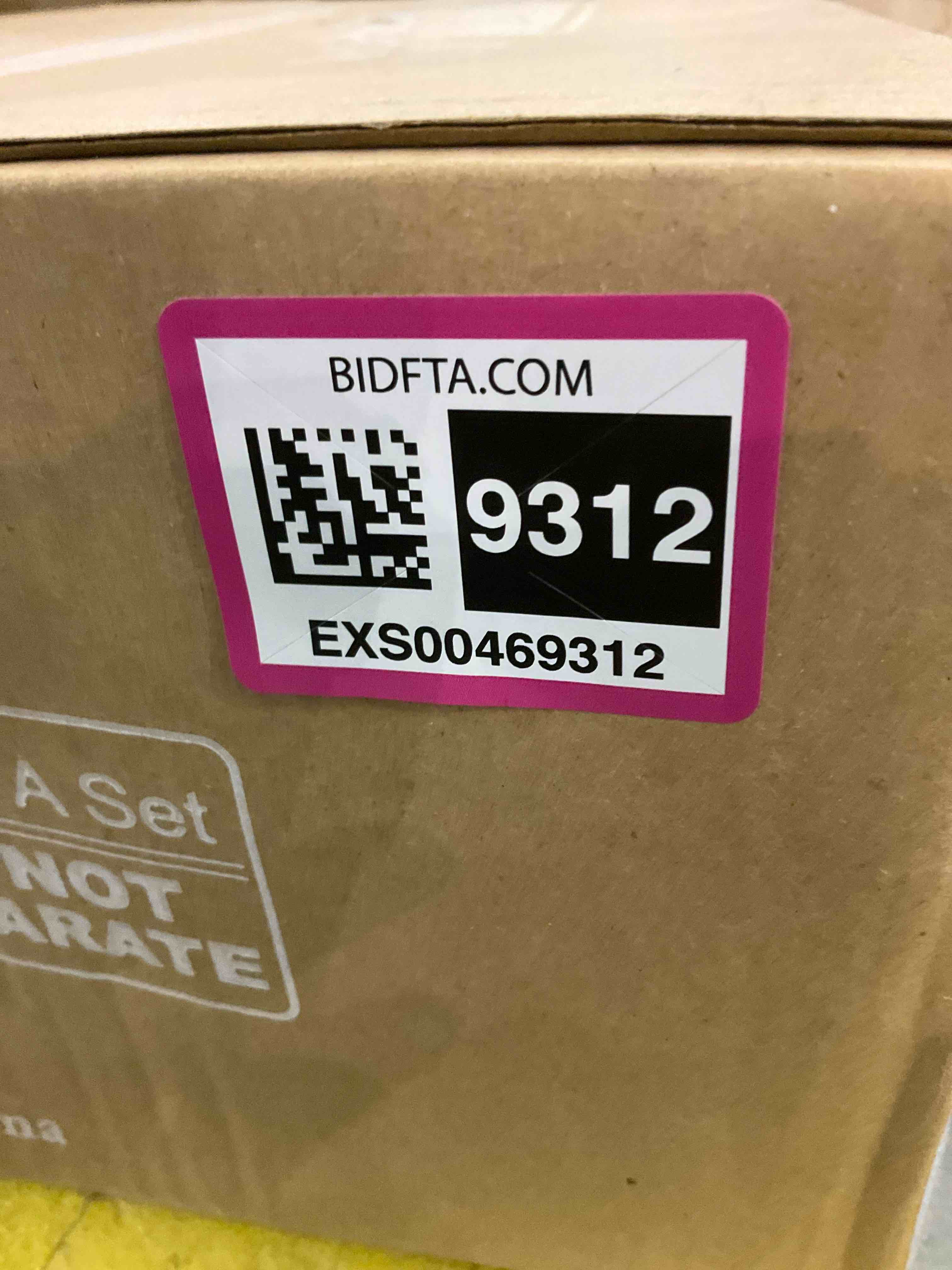https://s3.amazonaws.com/lotting-images-prod/bidfta/EXS00469312_1695305510452.jpeg