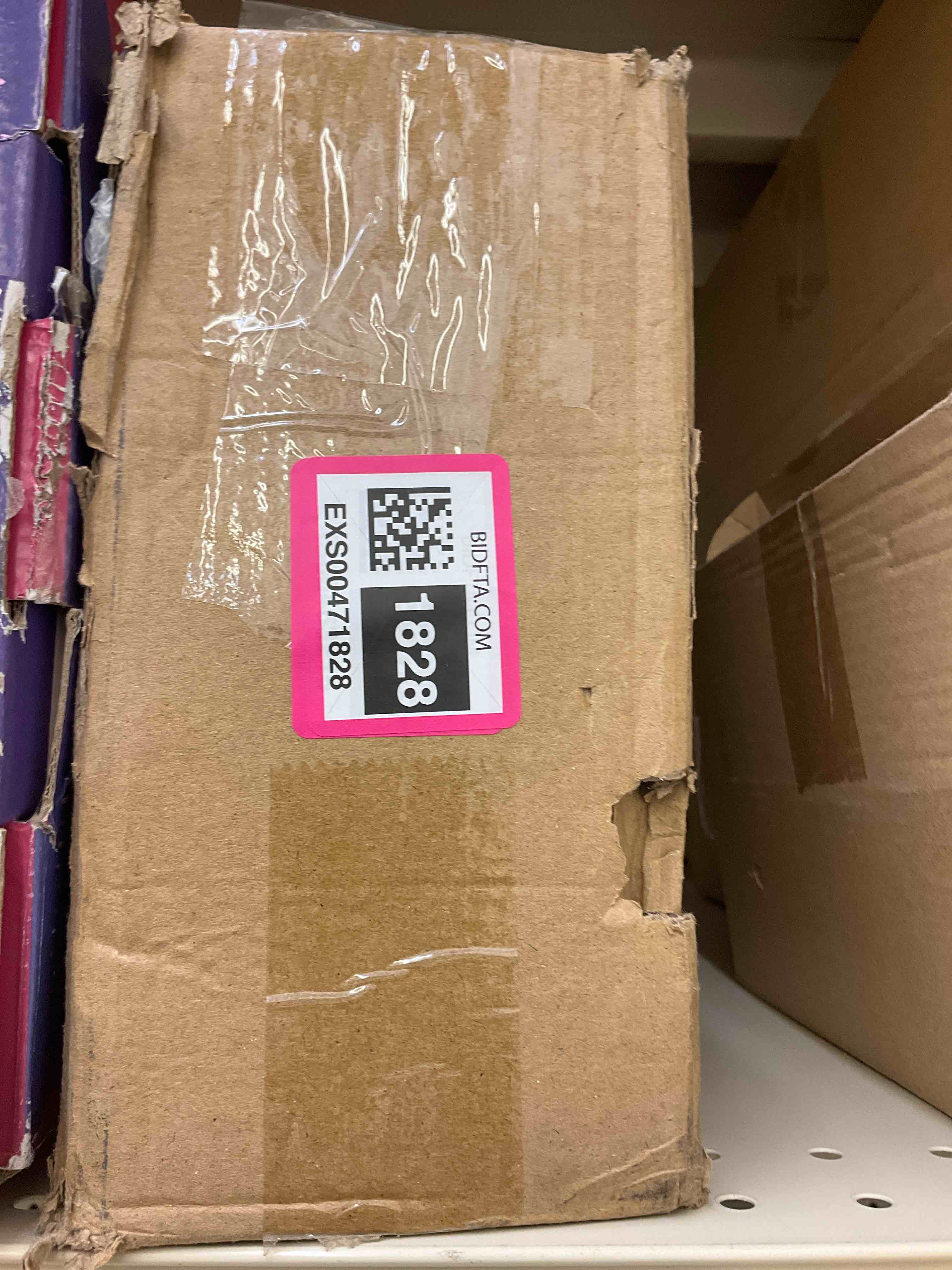 https://s3.amazonaws.com/lotting-images-prod/bidfta/EXS00471828_1697742506678.jpeg