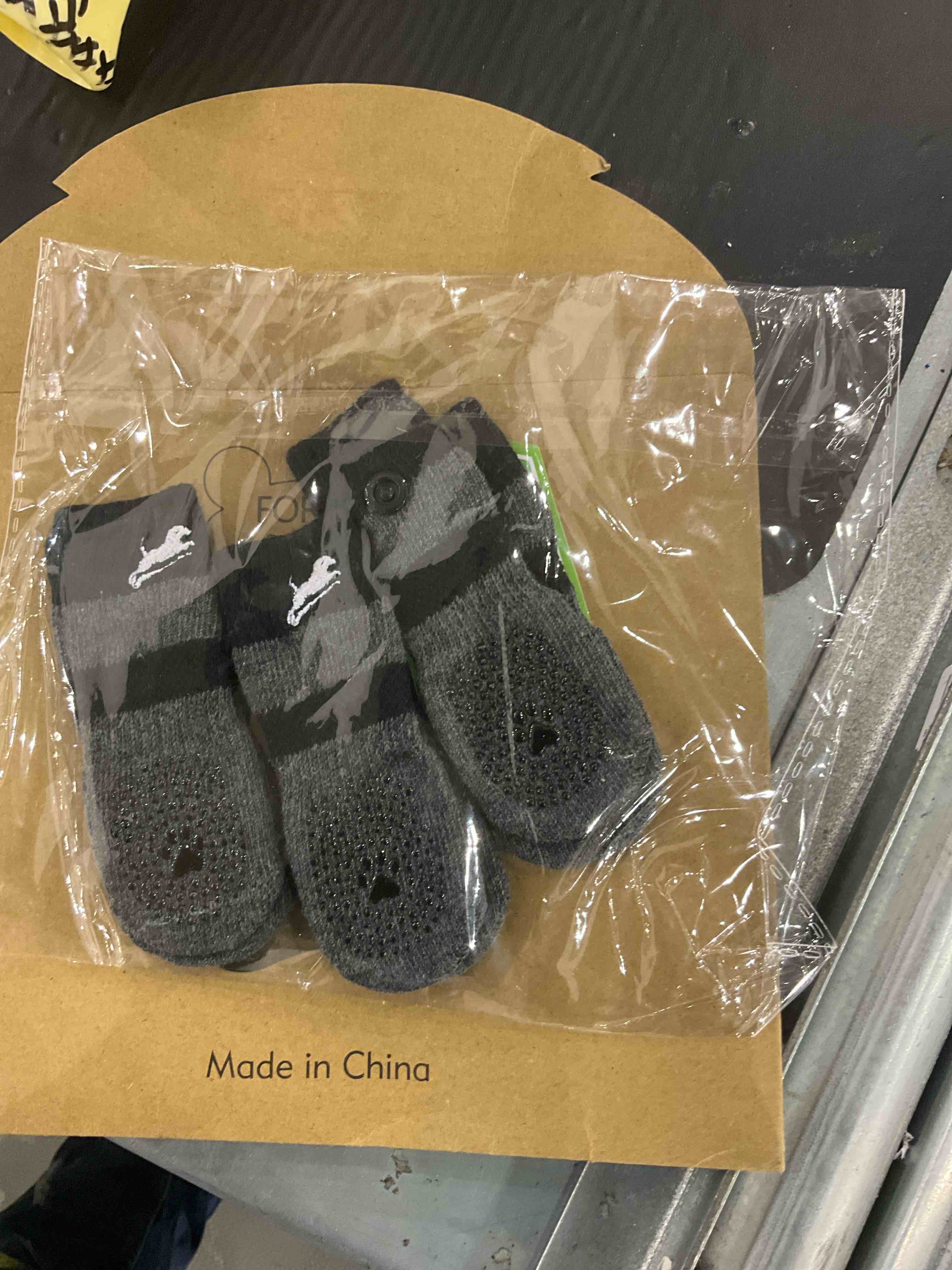 EXPAWLORER 6 Pack Double Sides Anti-Slip Dog Socks - Non-Slip Paw Protection with Adjustable Straps, Strong Grips Traction Control for Indoor on Hardwood Floor Wear