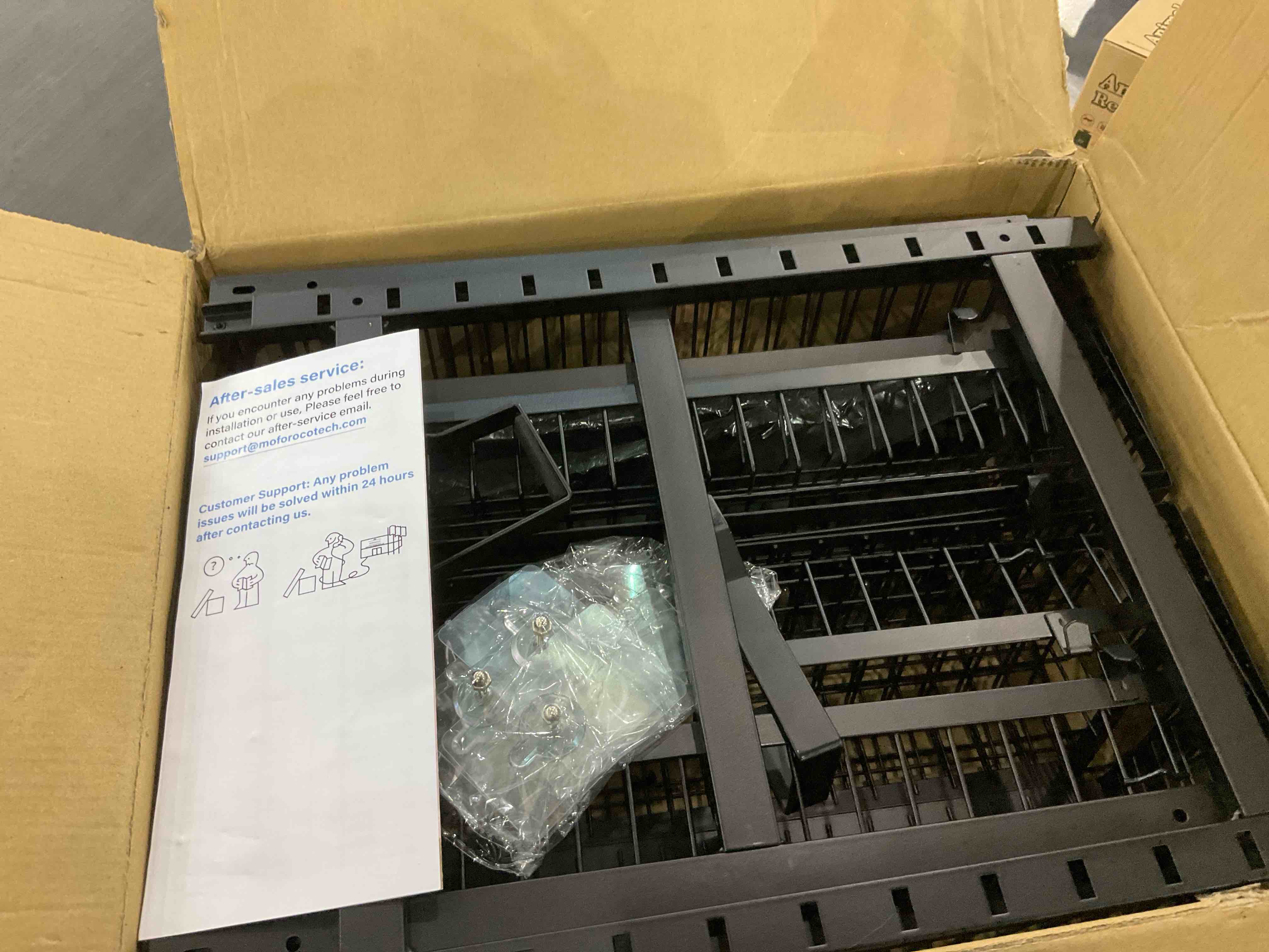 https://s3.amazonaws.com/lotting-images-prod/bidfta/EXS00472608_1697199137934.jpeg