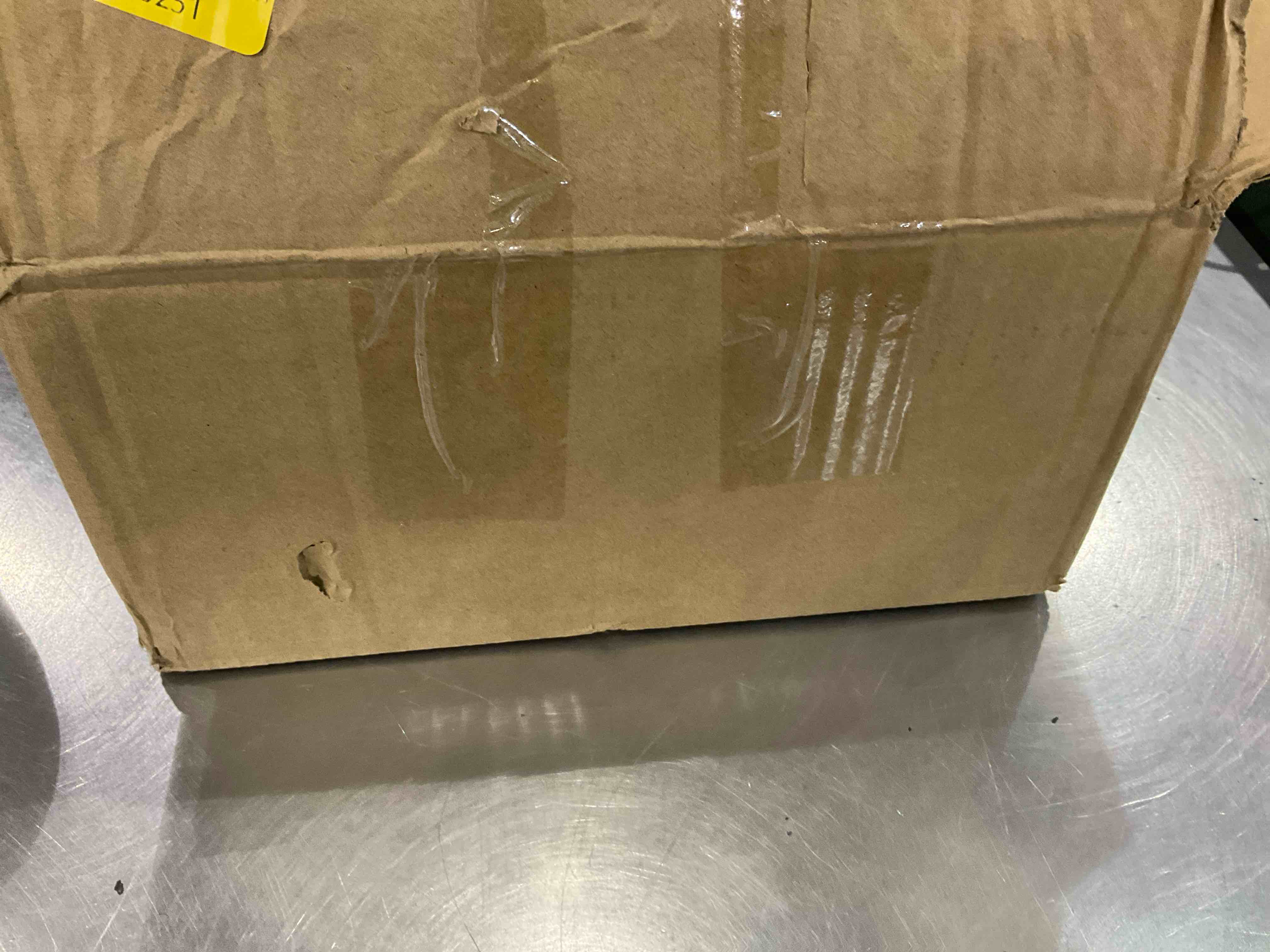 https://s3.amazonaws.com/lotting-images-prod/bidfta/EXS00473148_1697109364564.jpeg