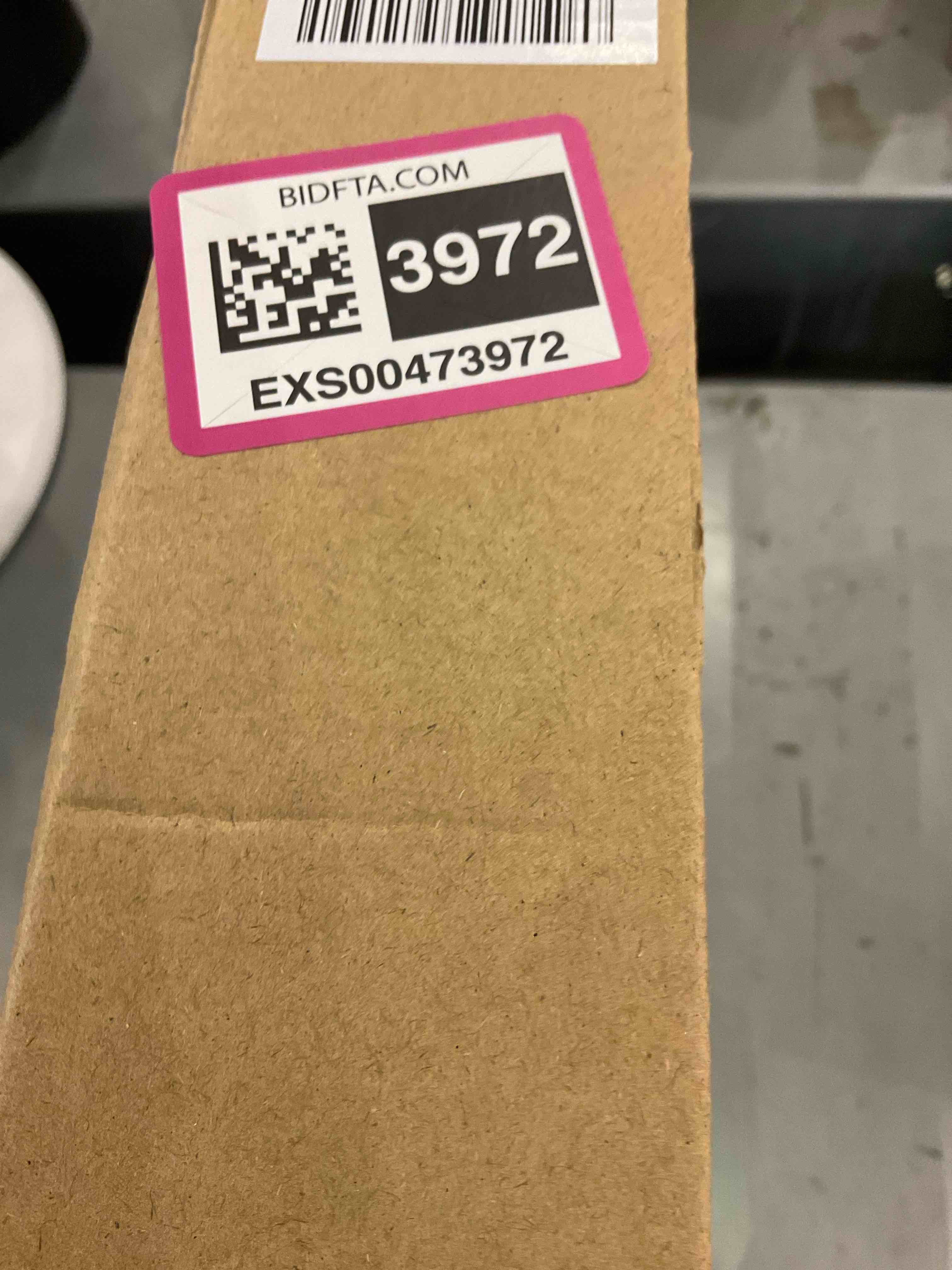 https://s3.amazonaws.com/lotting-images-prod/bidfta/EXS00473972_1696944455272.jpeg