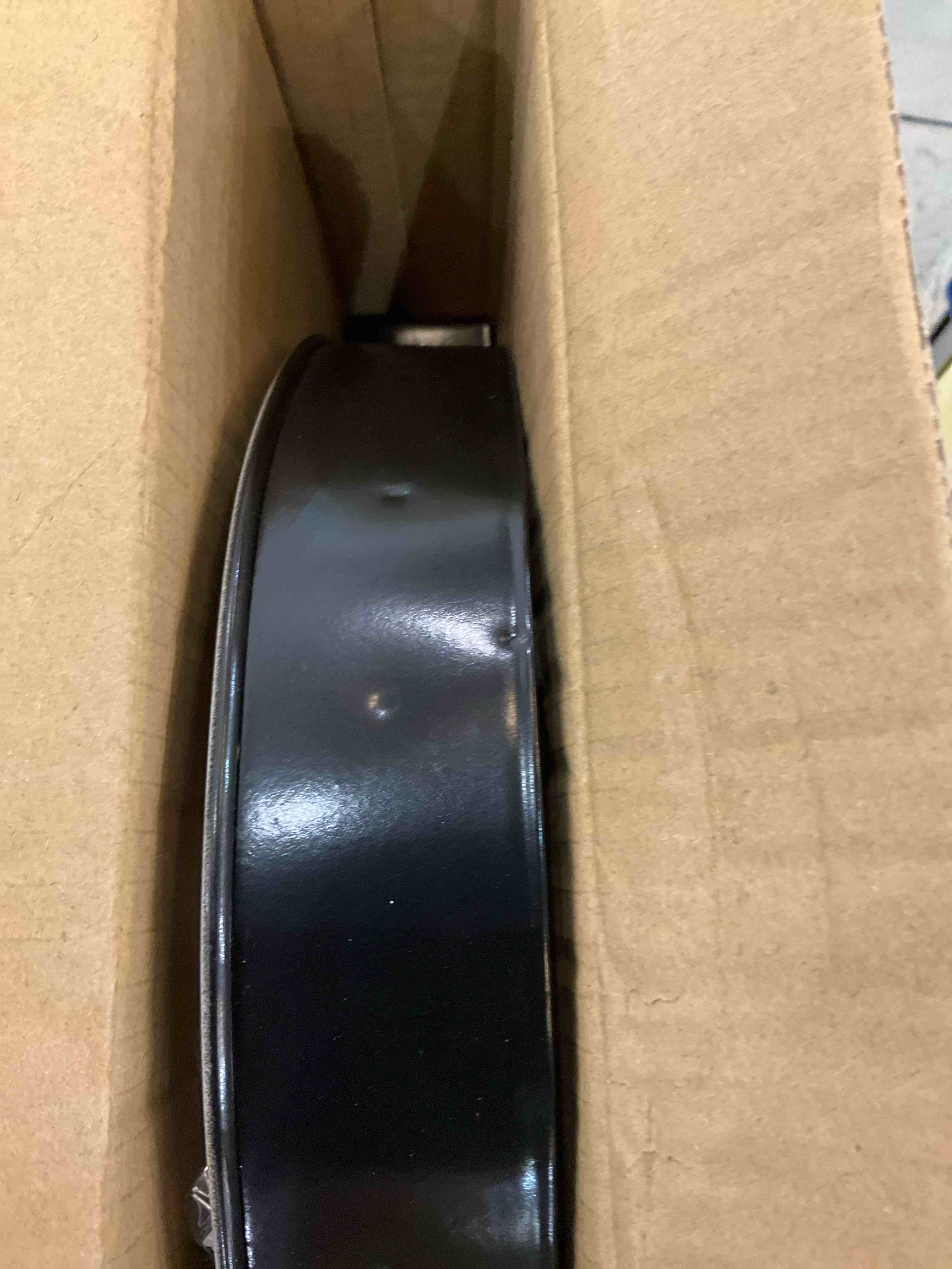 https://s3.amazonaws.com/lotting-images-prod/bidfta/EXS00474133_1698080929019.jpeg