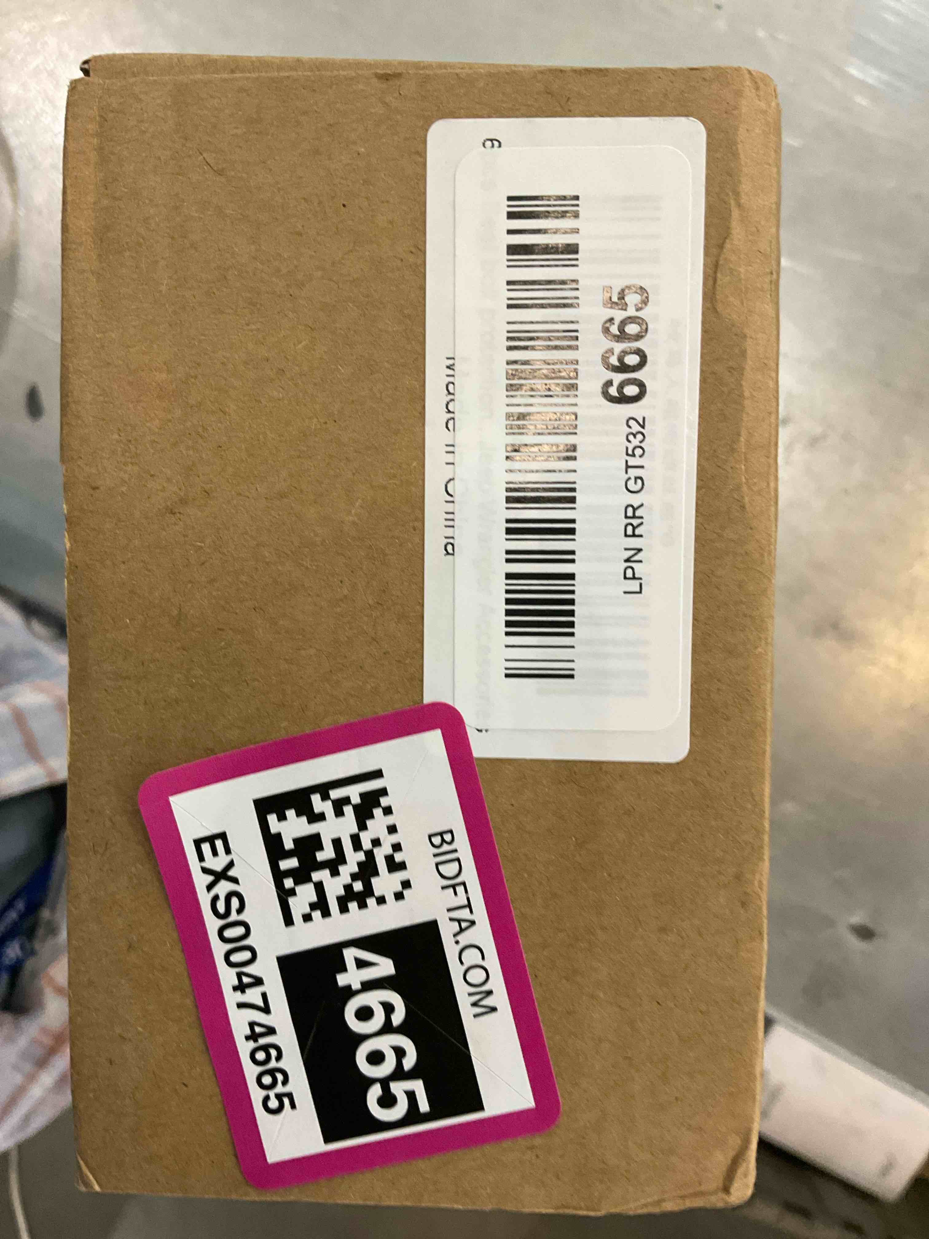 https://s3.amazonaws.com/lotting-images-prod/bidfta/EXS00474665_1696446732809.jpeg