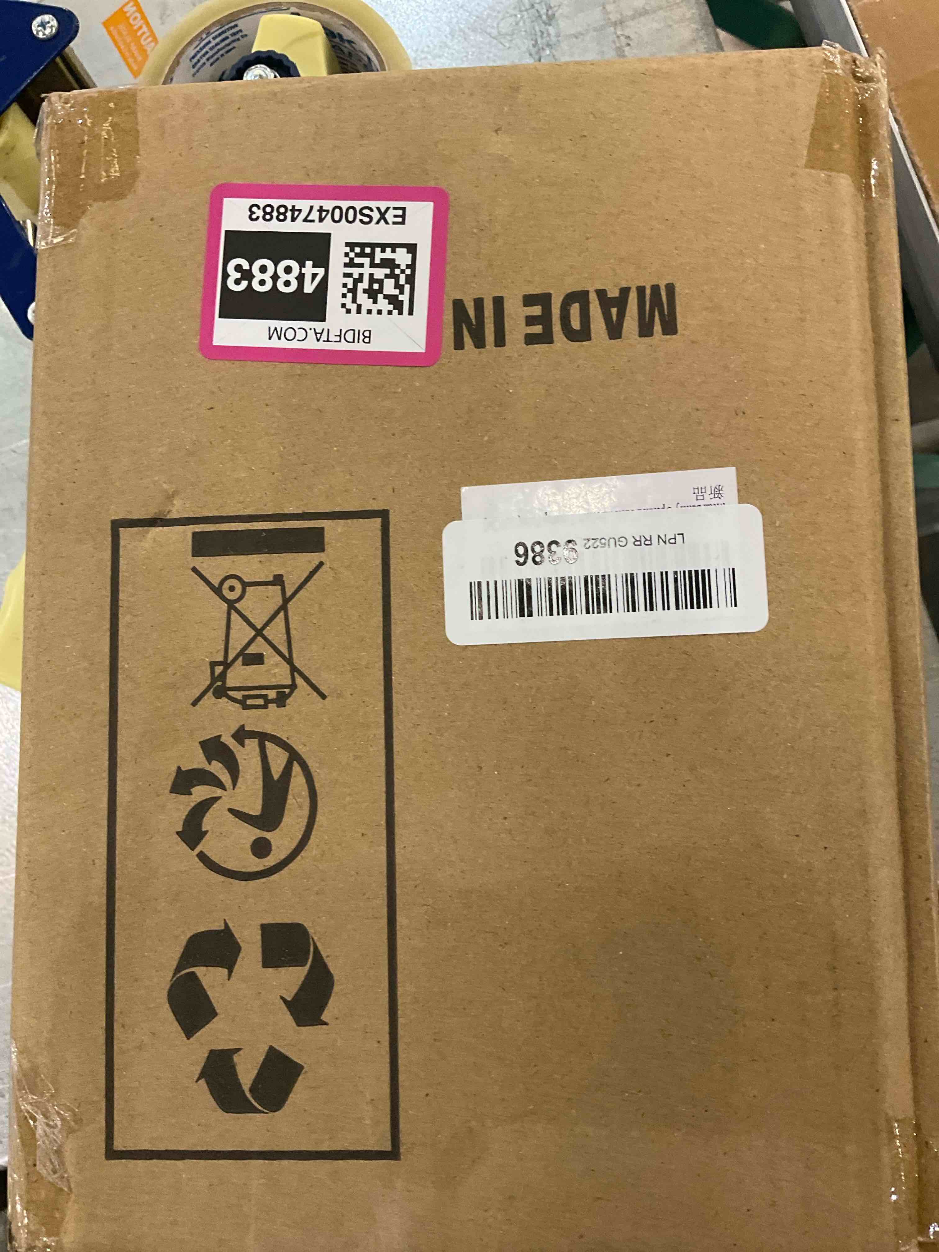 https://s3.amazonaws.com/lotting-images-prod/bidfta/EXS00474883_1696532100380.jpeg