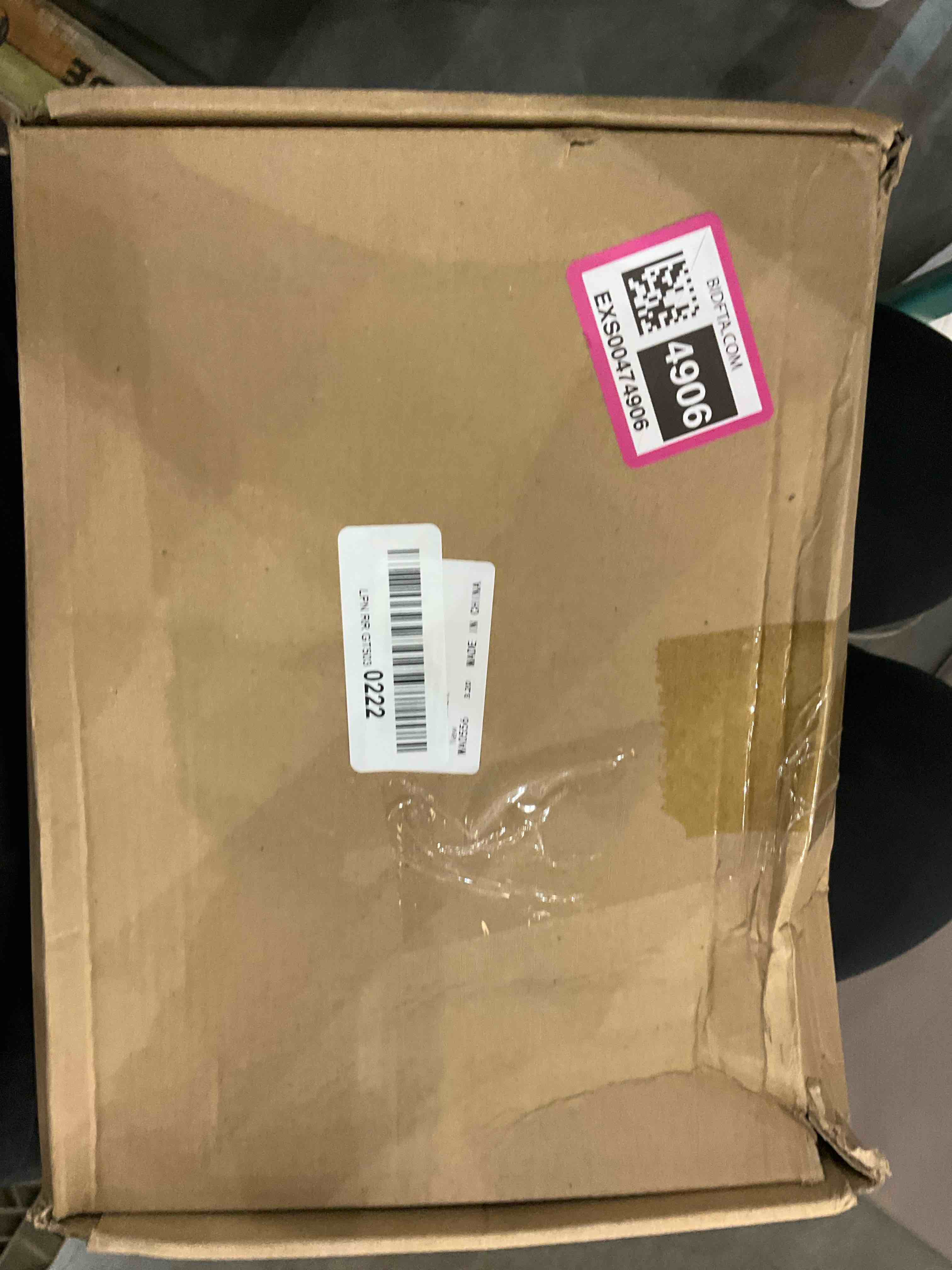 https://s3.amazonaws.com/lotting-images-prod/bidfta/EXS00474906_1696534469277.jpeg