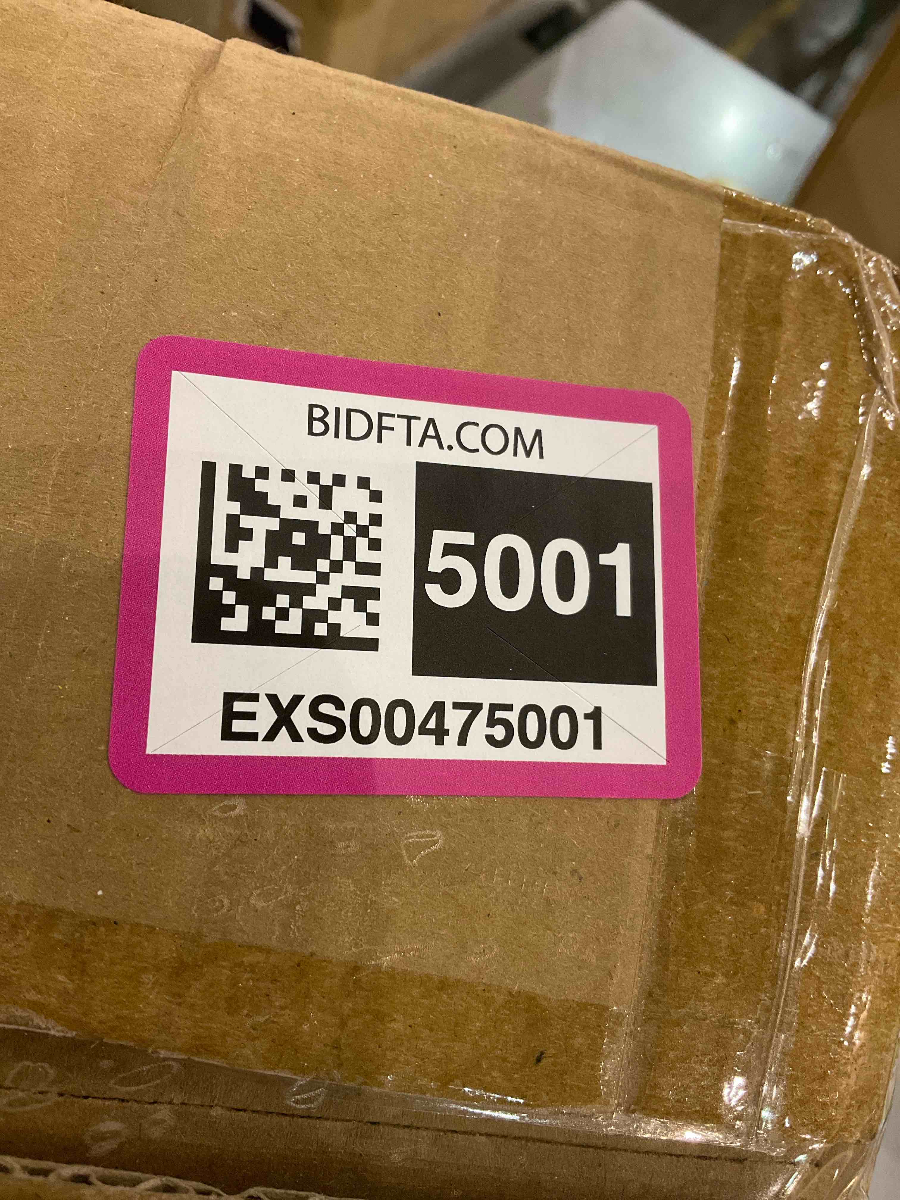 https://s3.amazonaws.com/lotting-images-prod/bidfta/EXS00475001_1696504931262.jpeg