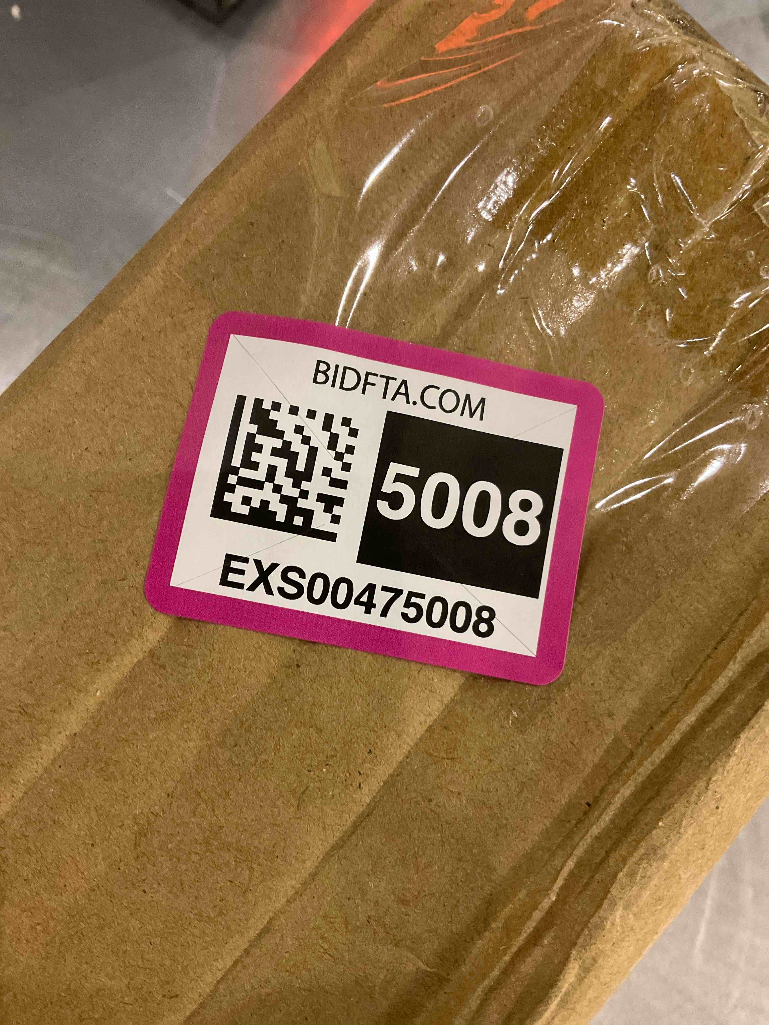 https://s3.amazonaws.com/lotting-images-prod/bidfta/EXS00475008_1696506915352.jpeg