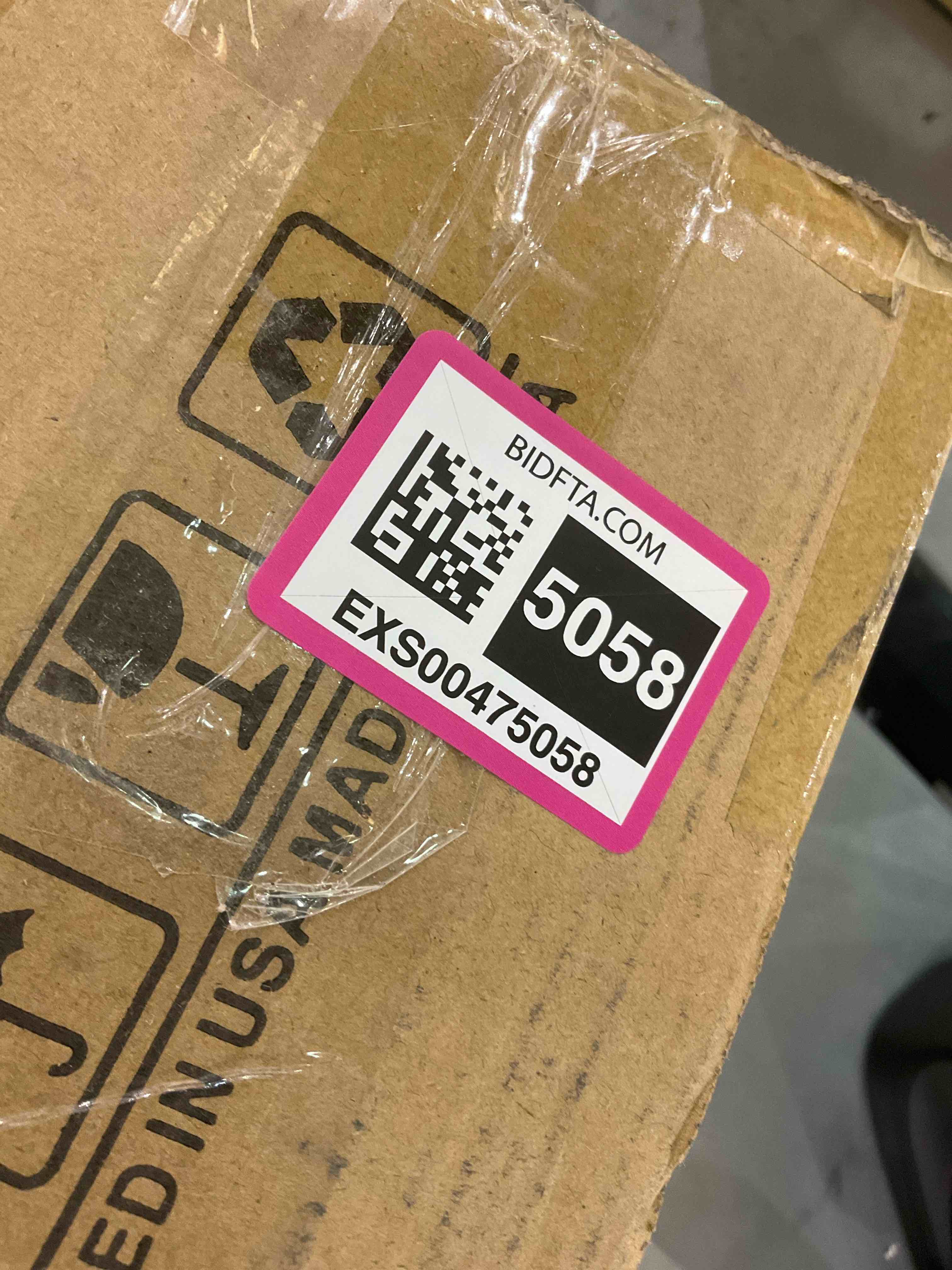 https://s3.amazonaws.com/lotting-images-prod/bidfta/EXS00475058_1696519134029.jpeg