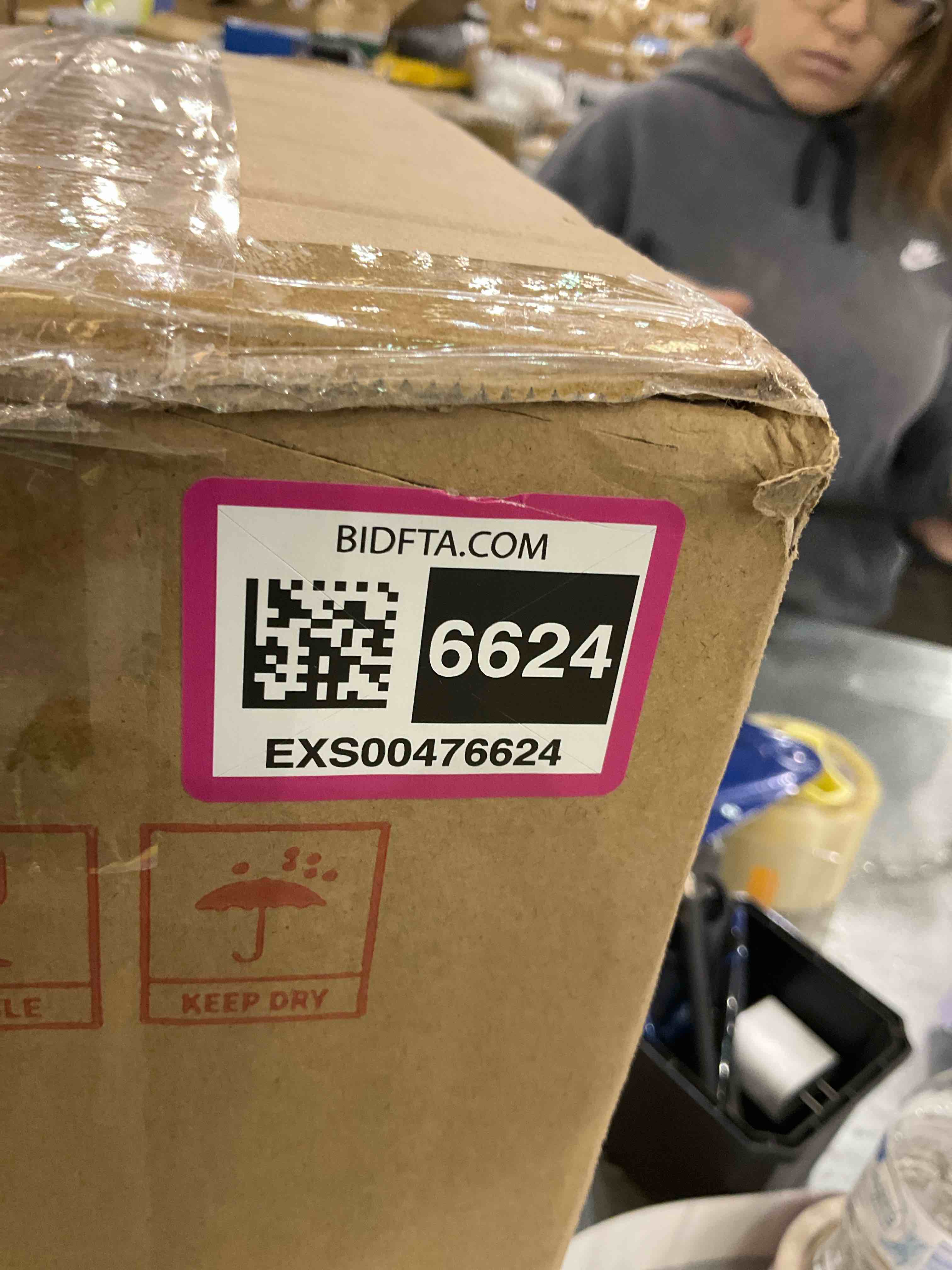 https://s3.amazonaws.com/lotting-images-prod/bidfta/EXS00476624_1697039462408.jpeg