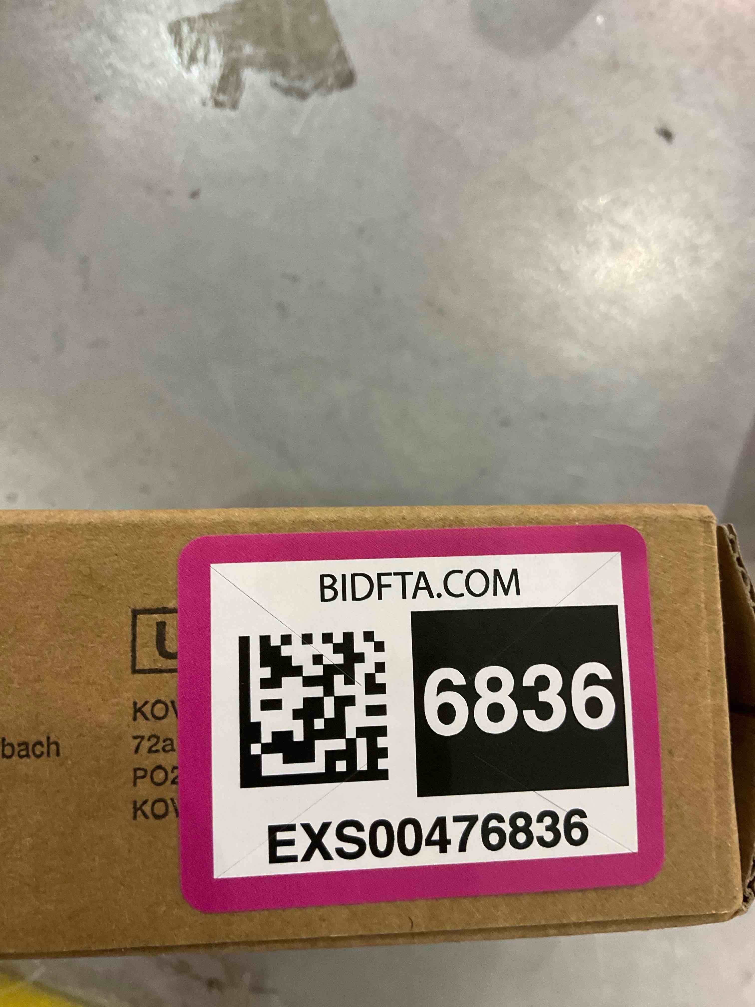 https://s3.amazonaws.com/lotting-images-prod/bidfta/EXS00476836_1697204369878.jpeg