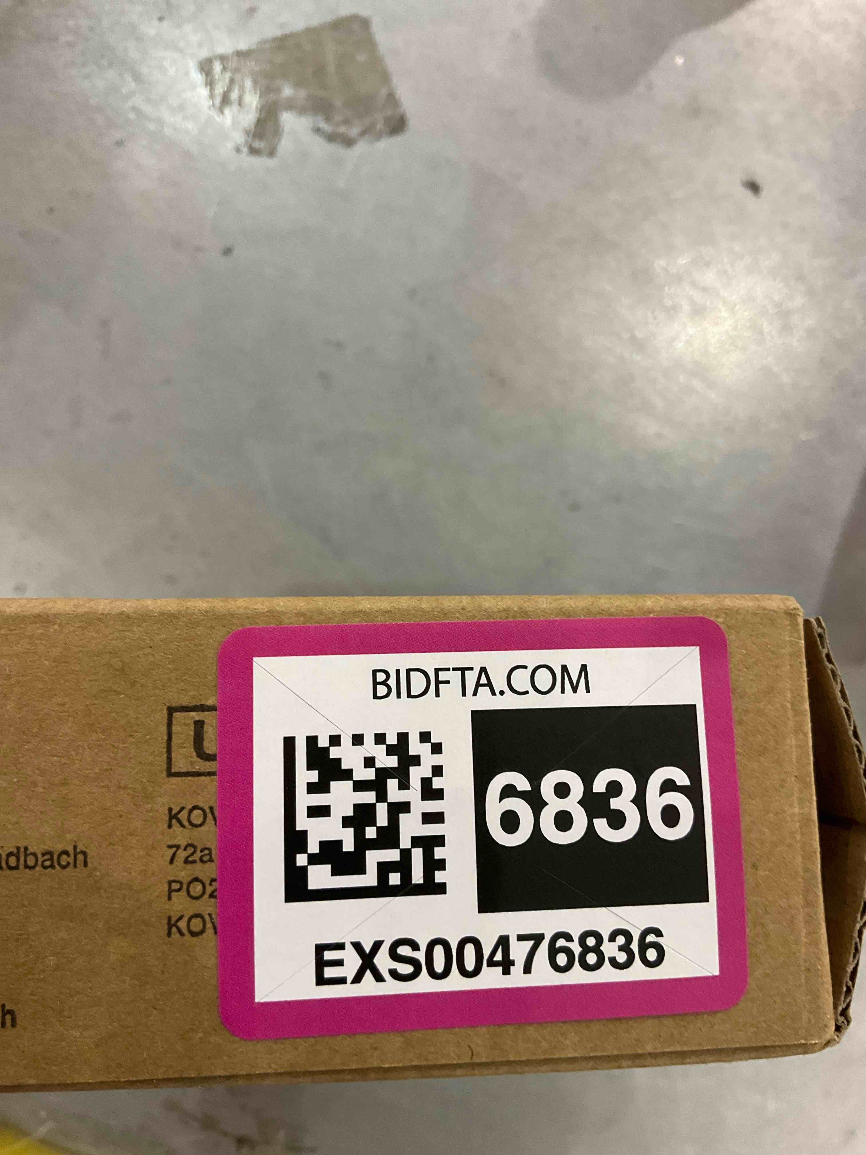 https://s3.amazonaws.com/lotting-images-prod/bidfta/EXS00476836_1697204370919.jpeg