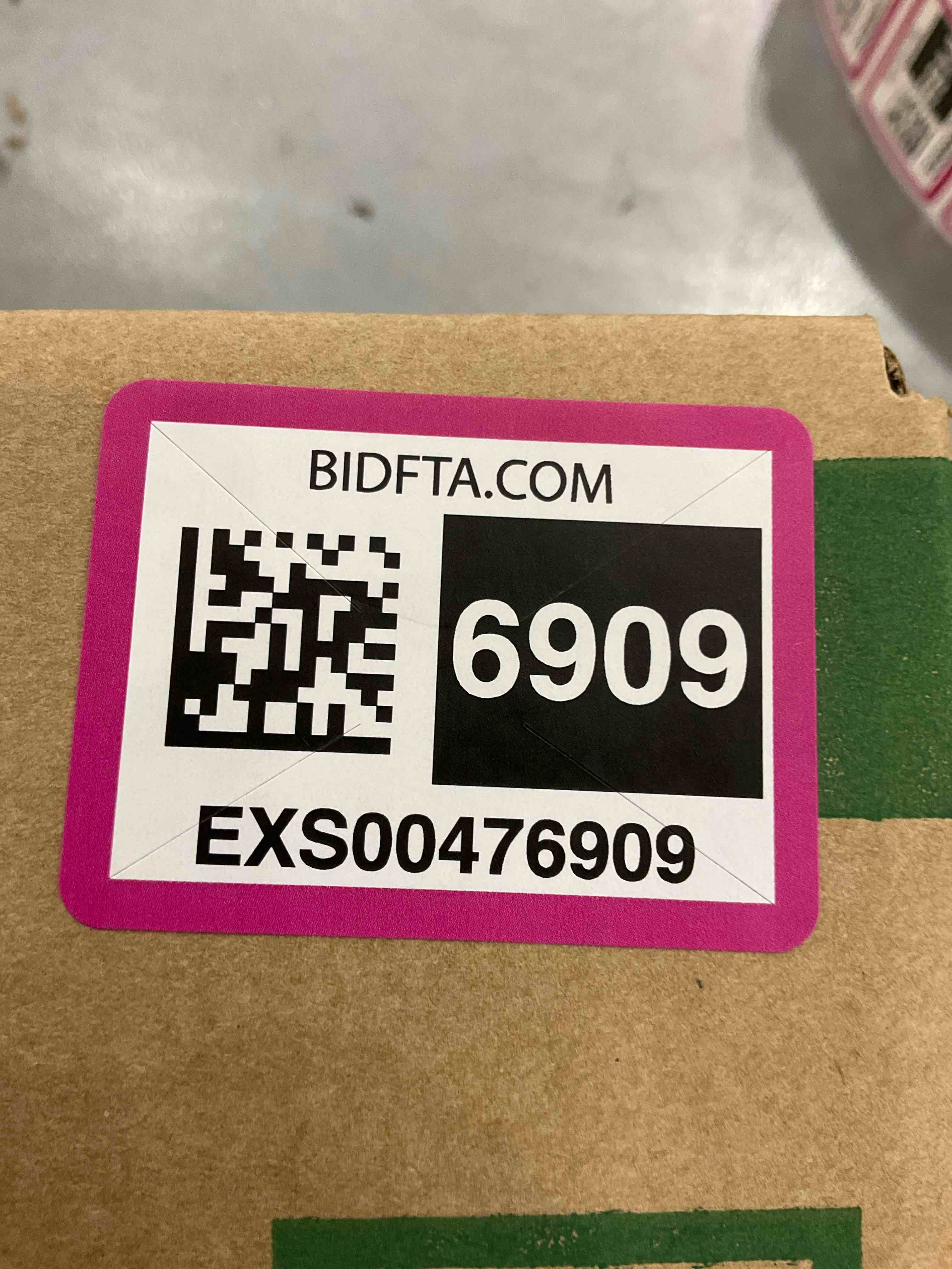 https://s3.amazonaws.com/lotting-images-prod/bidfta/EXS00476909_1697223945079.jpeg
