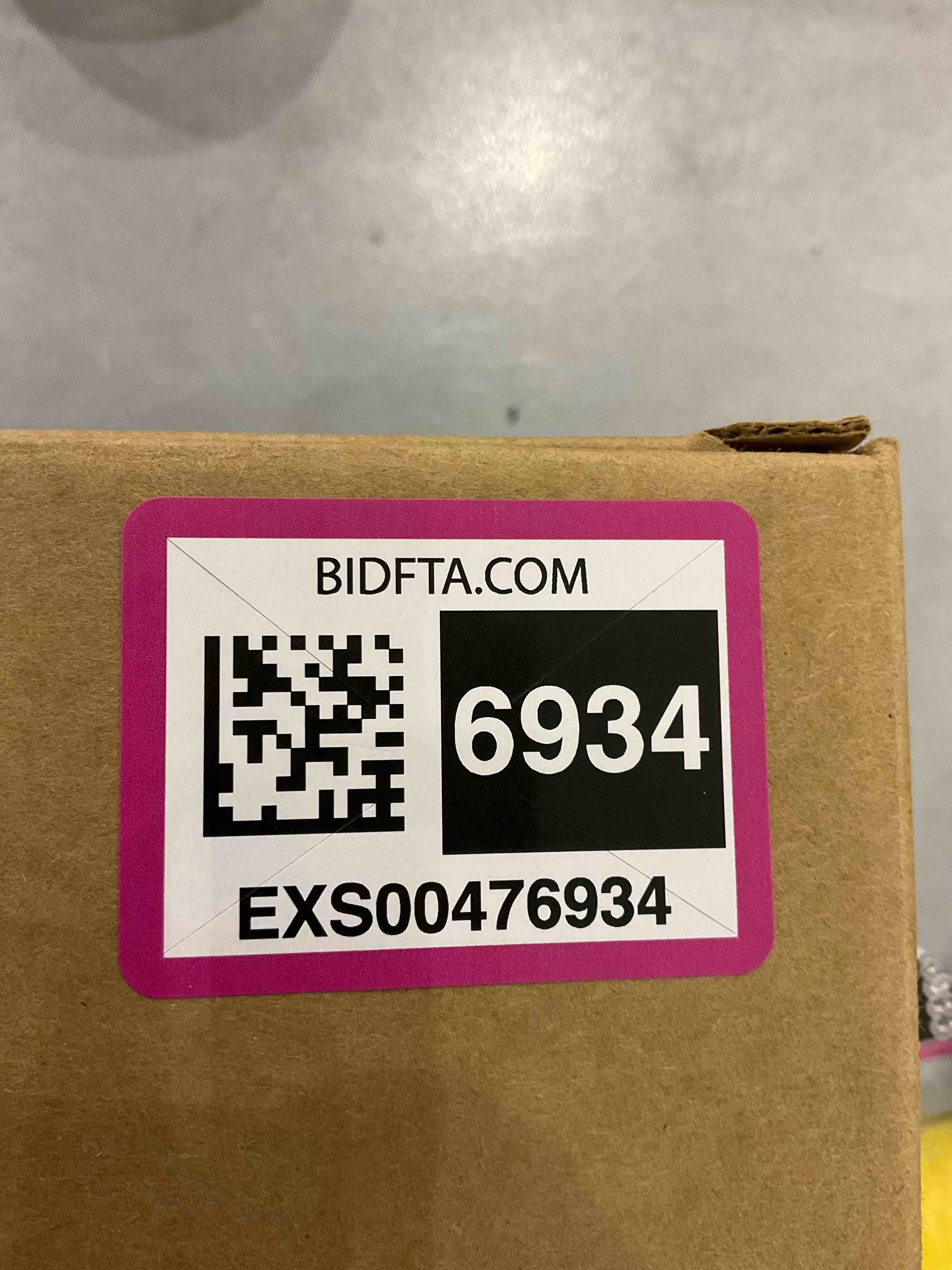 https://s3.amazonaws.com/lotting-images-prod/bidfta/EXS00476934_1697458435396.jpeg