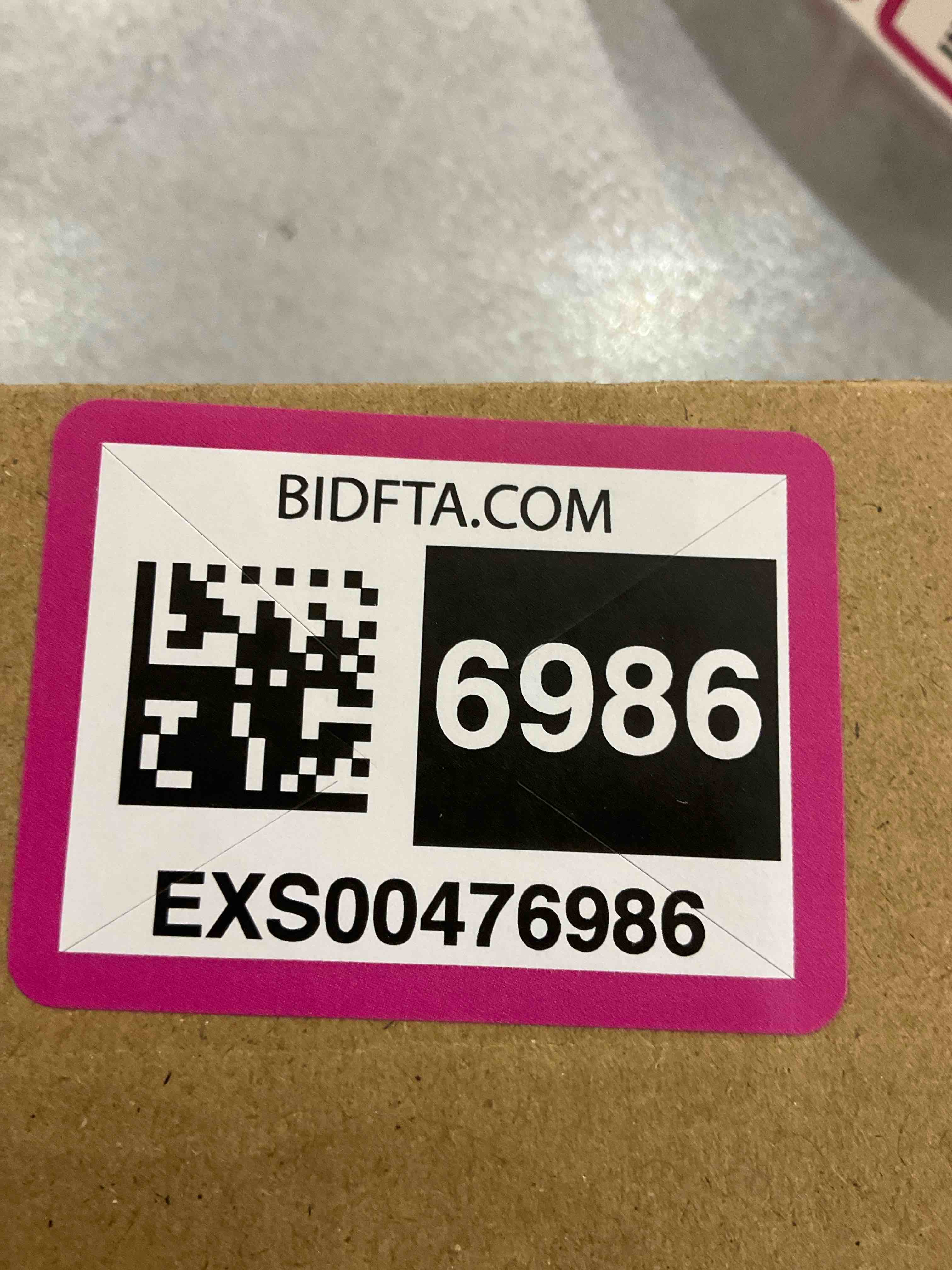 https://s3.amazonaws.com/lotting-images-prod/bidfta/EXS00476986_1697469942967.jpeg
