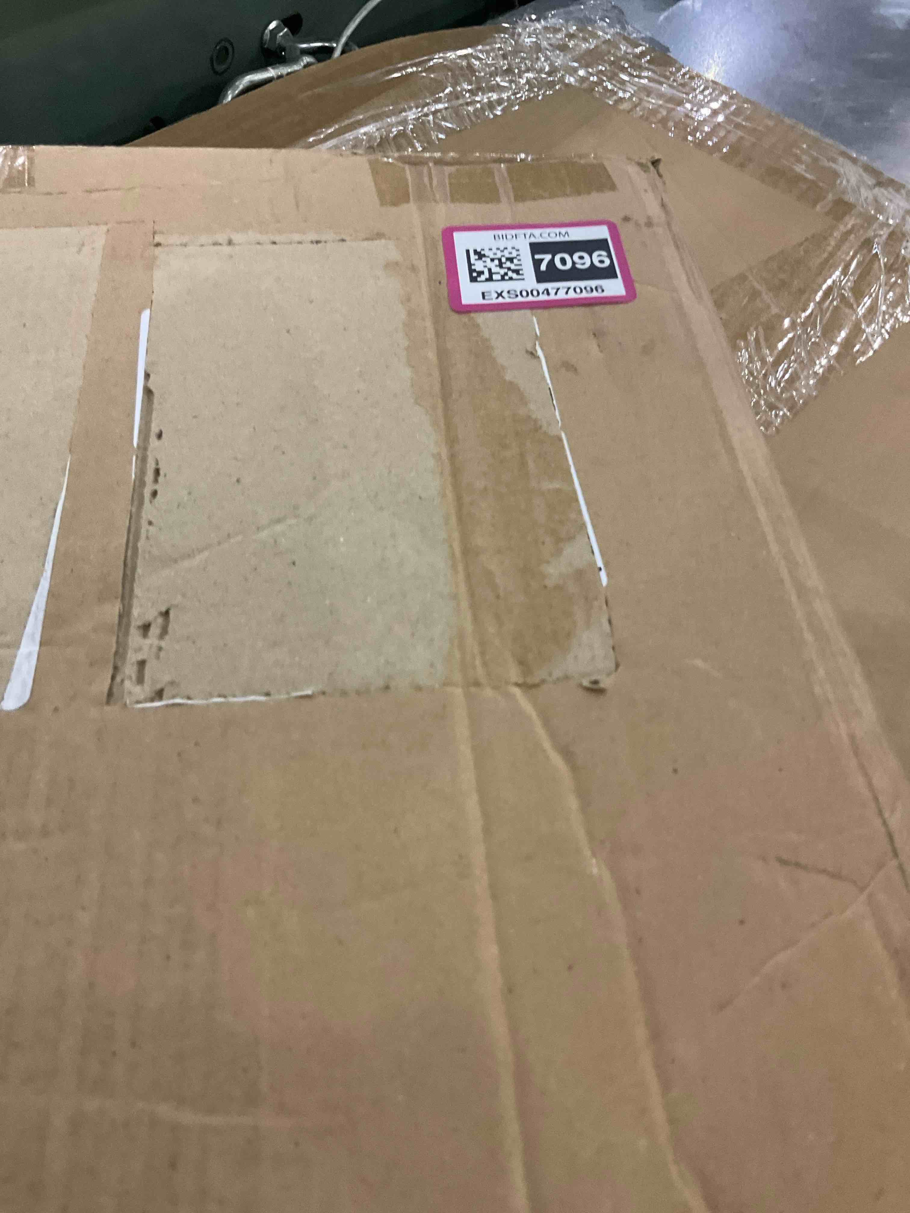 https://s3.amazonaws.com/lotting-images-prod/bidfta/EXS00477096_1697719332919.jpeg