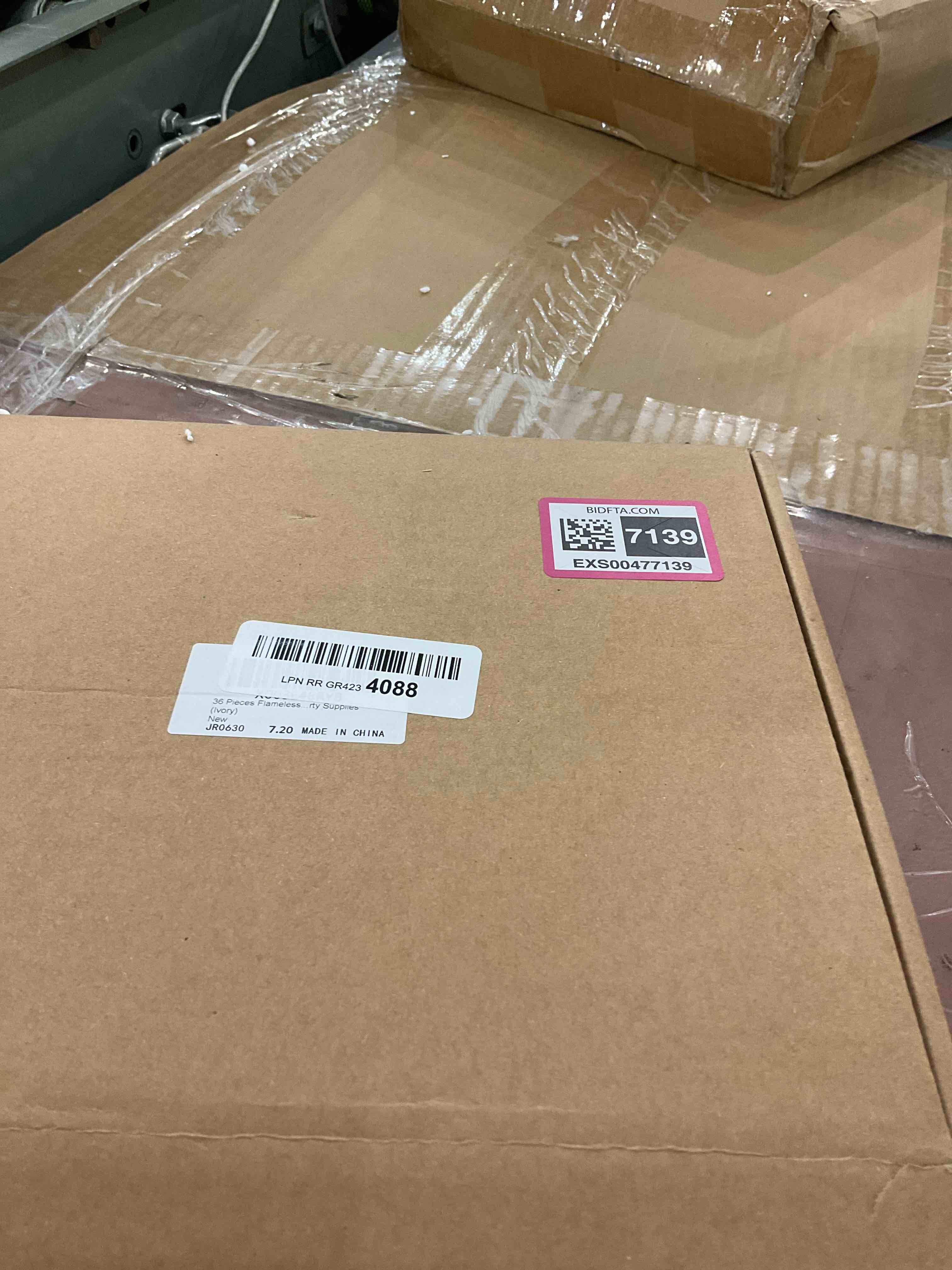 https://s3.amazonaws.com/lotting-images-prod/bidfta/EXS00477139_1697725905957.jpeg