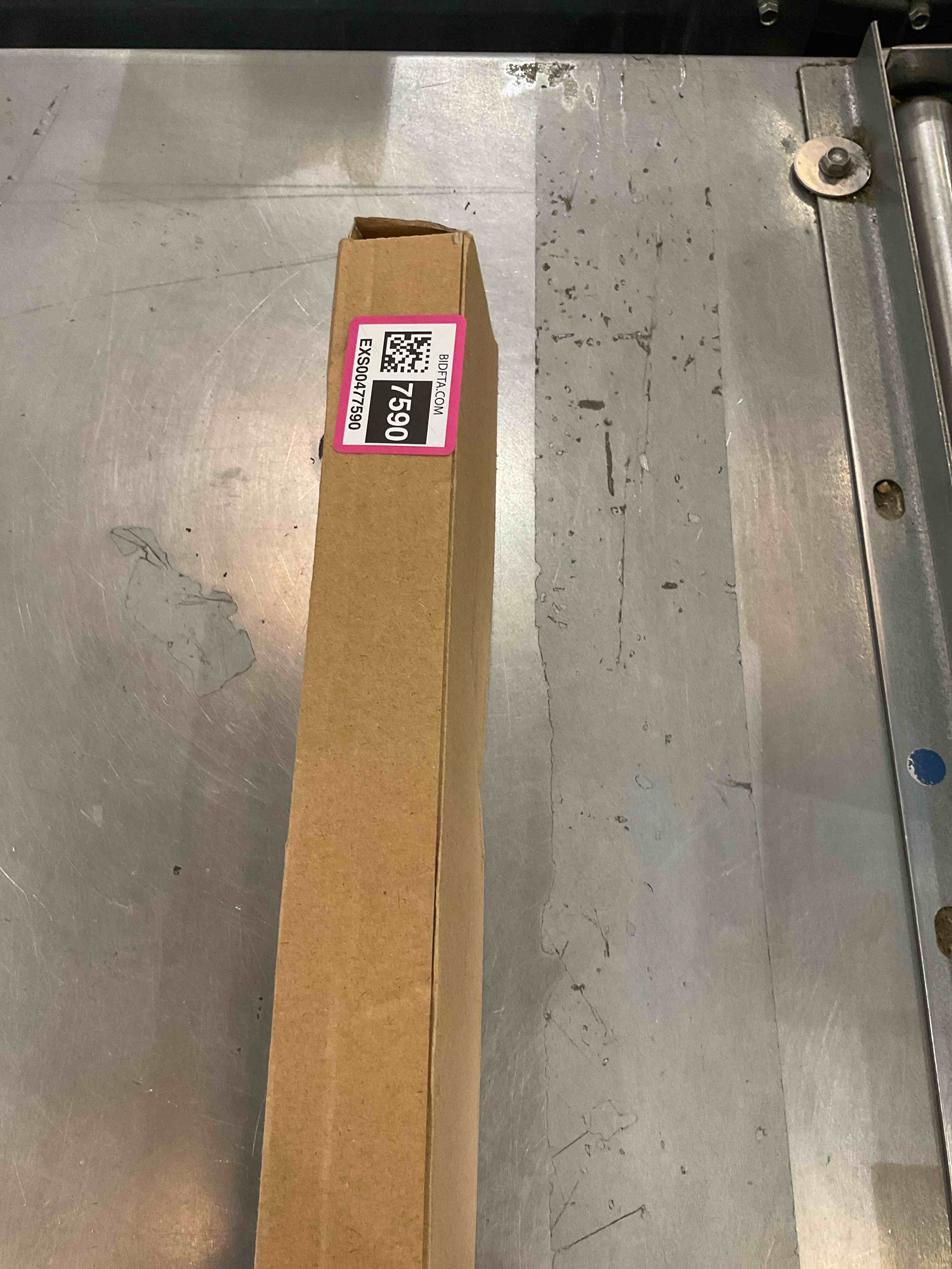 https://s3.amazonaws.com/lotting-images-prod/bidfta/EXS00477590_1696959216141.jpeg