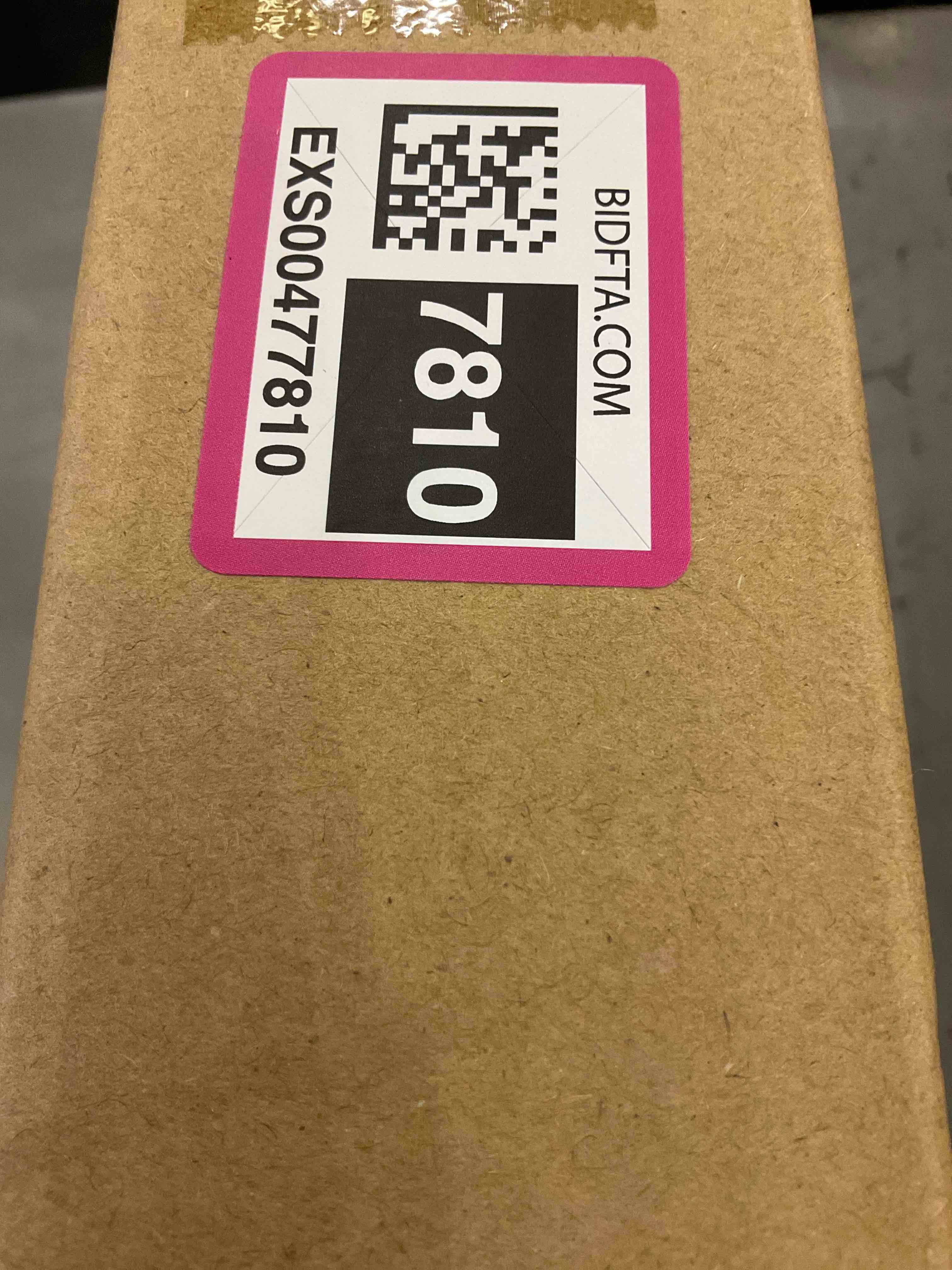 https://s3.amazonaws.com/lotting-images-prod/bidfta/EXS00477810_1697038900033.jpeg