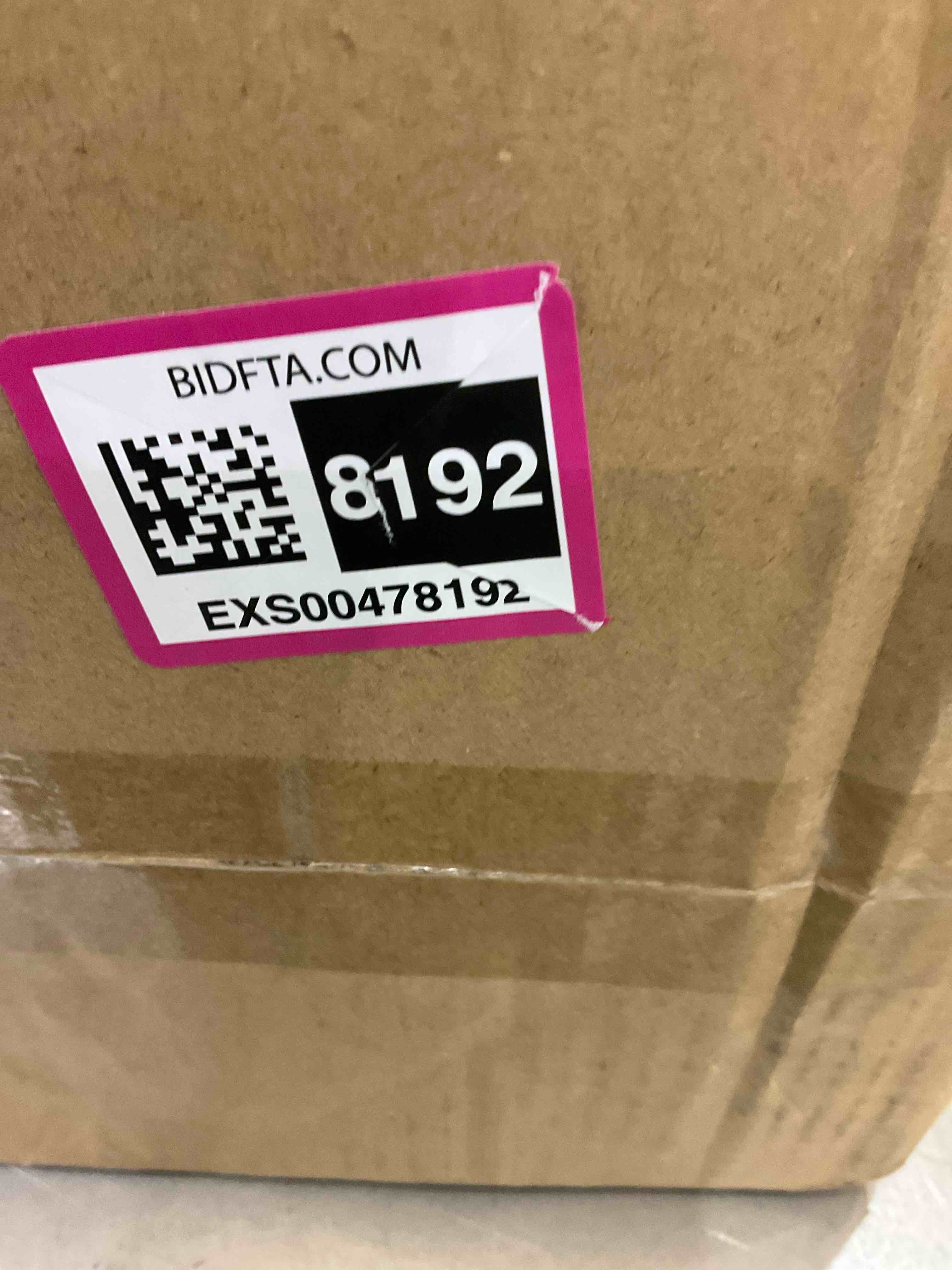 https://s3.amazonaws.com/lotting-images-prod/bidfta/EXS00478192_1695737647607.jpeg