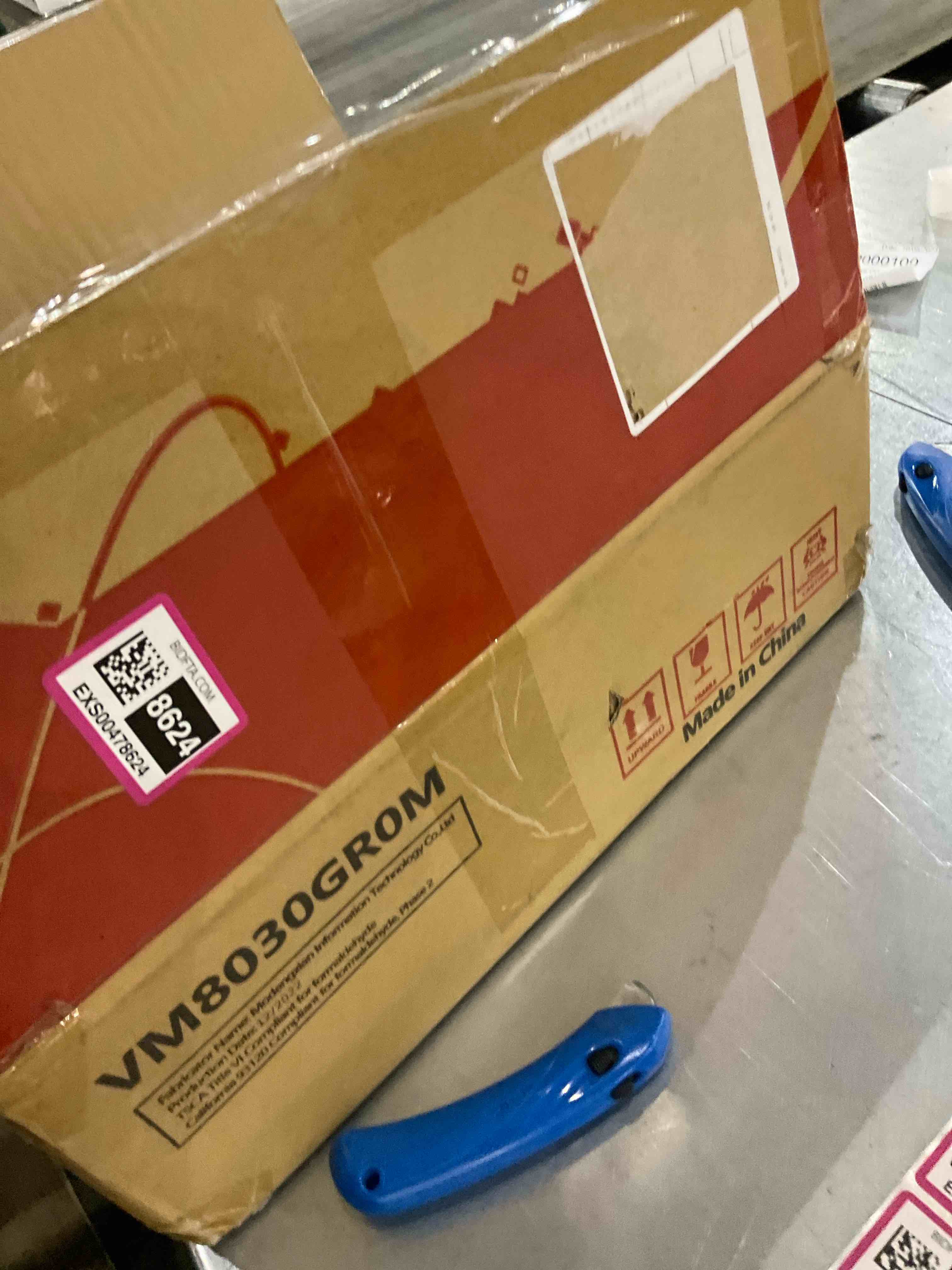 https://s3.amazonaws.com/lotting-images-prod/bidfta/EXS00478624_1696593946538.jpeg