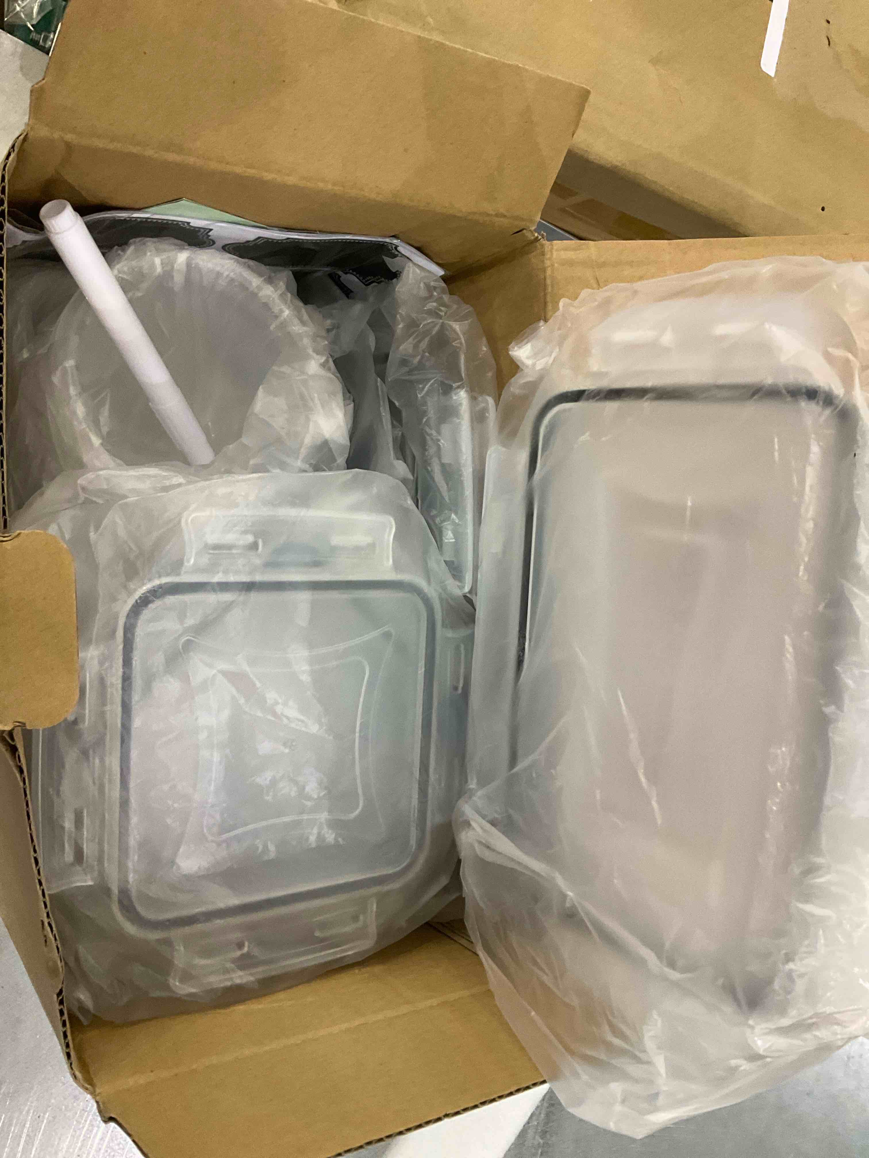 https://s3.amazonaws.com/lotting-images-prod/bidfta/EXS00478738_1698673539506.jpeg