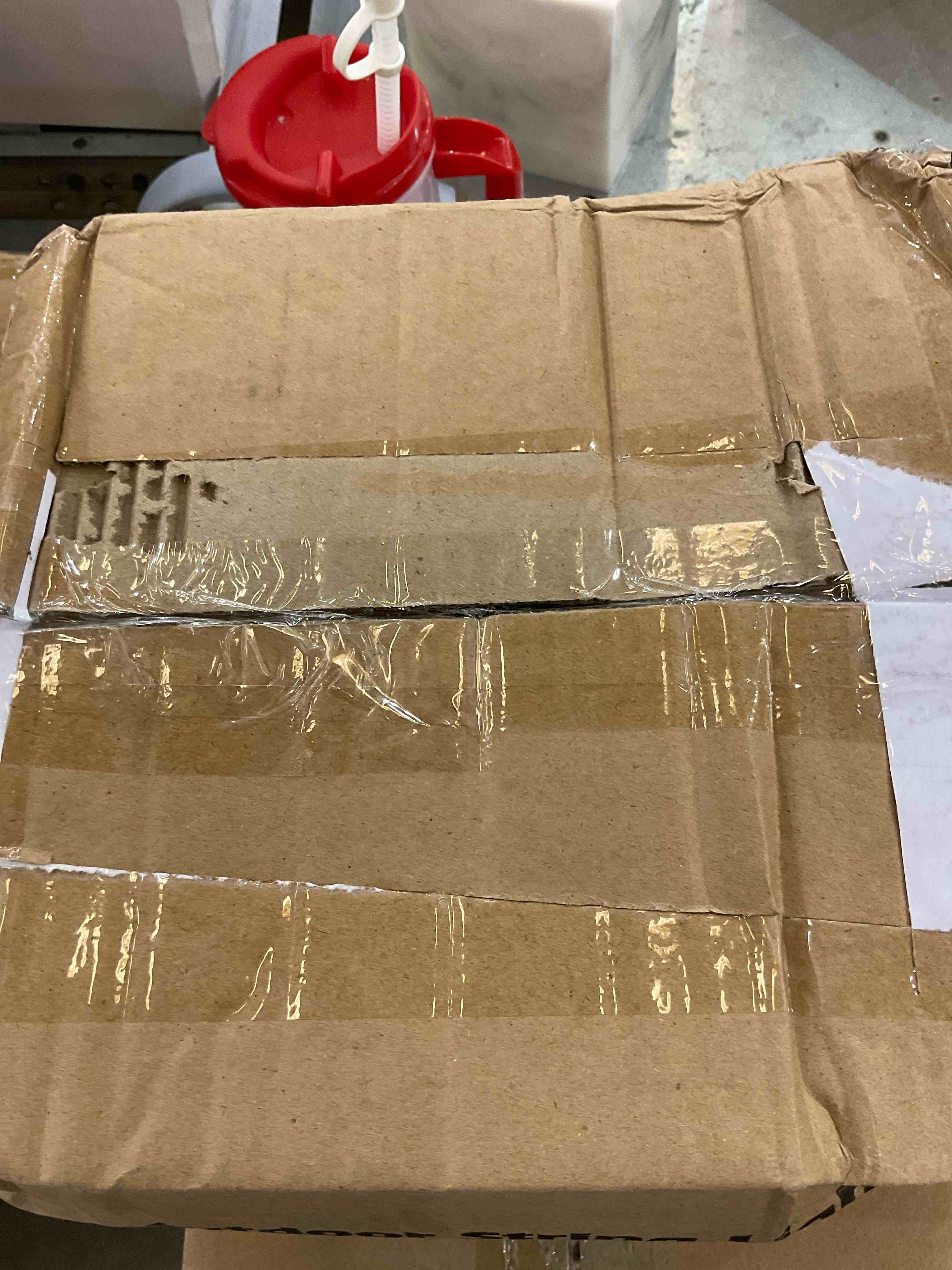 https://s3.amazonaws.com/lotting-images-prod/bidfta/EXS00480070_1695318417109.jpeg