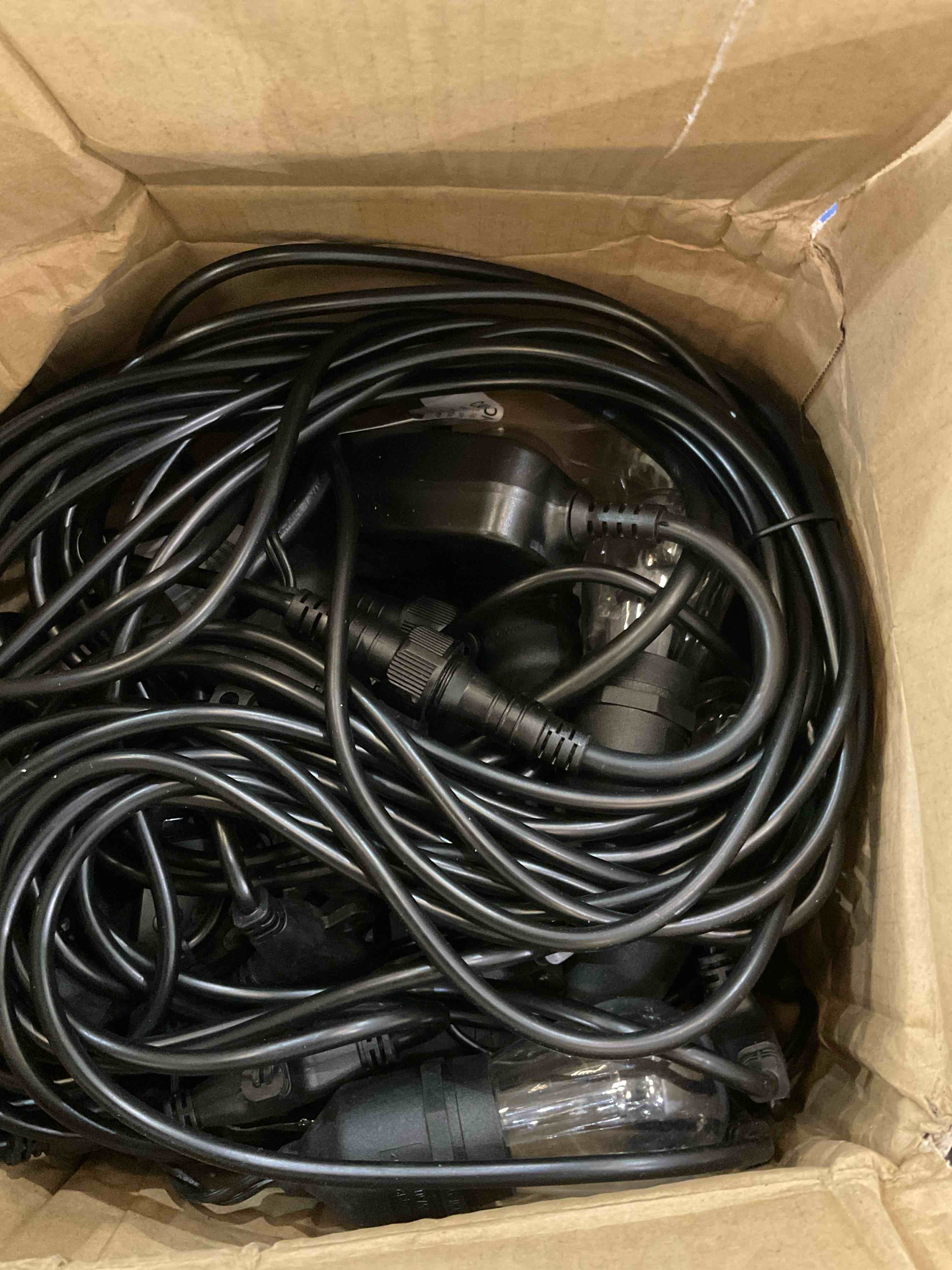 https://s3.amazonaws.com/lotting-images-prod/bidfta/EXS00480070_1695318444869.jpeg