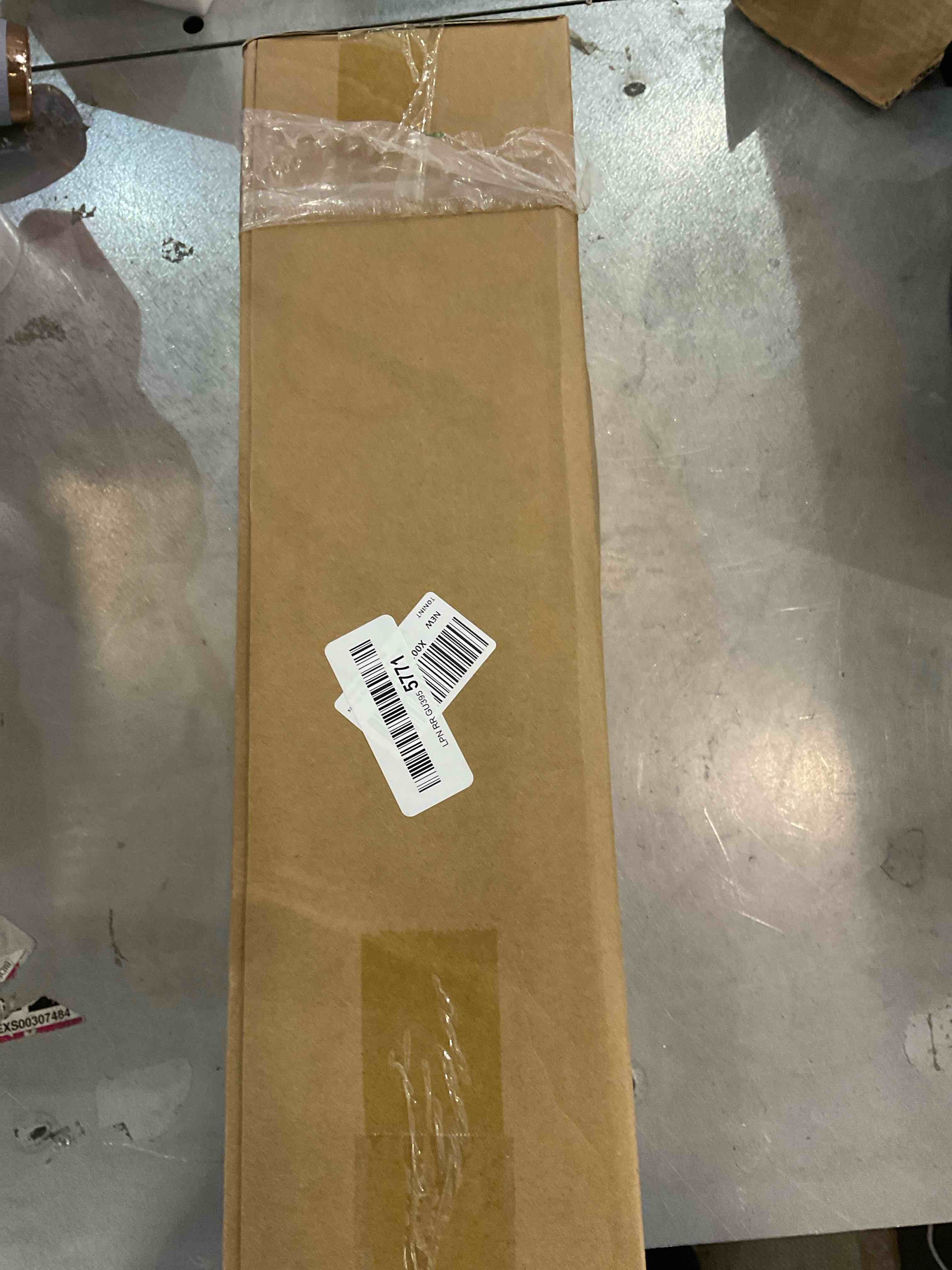 https://s3.amazonaws.com/lotting-images-prod/bidfta/EXS00480078_1695321111480.jpeg