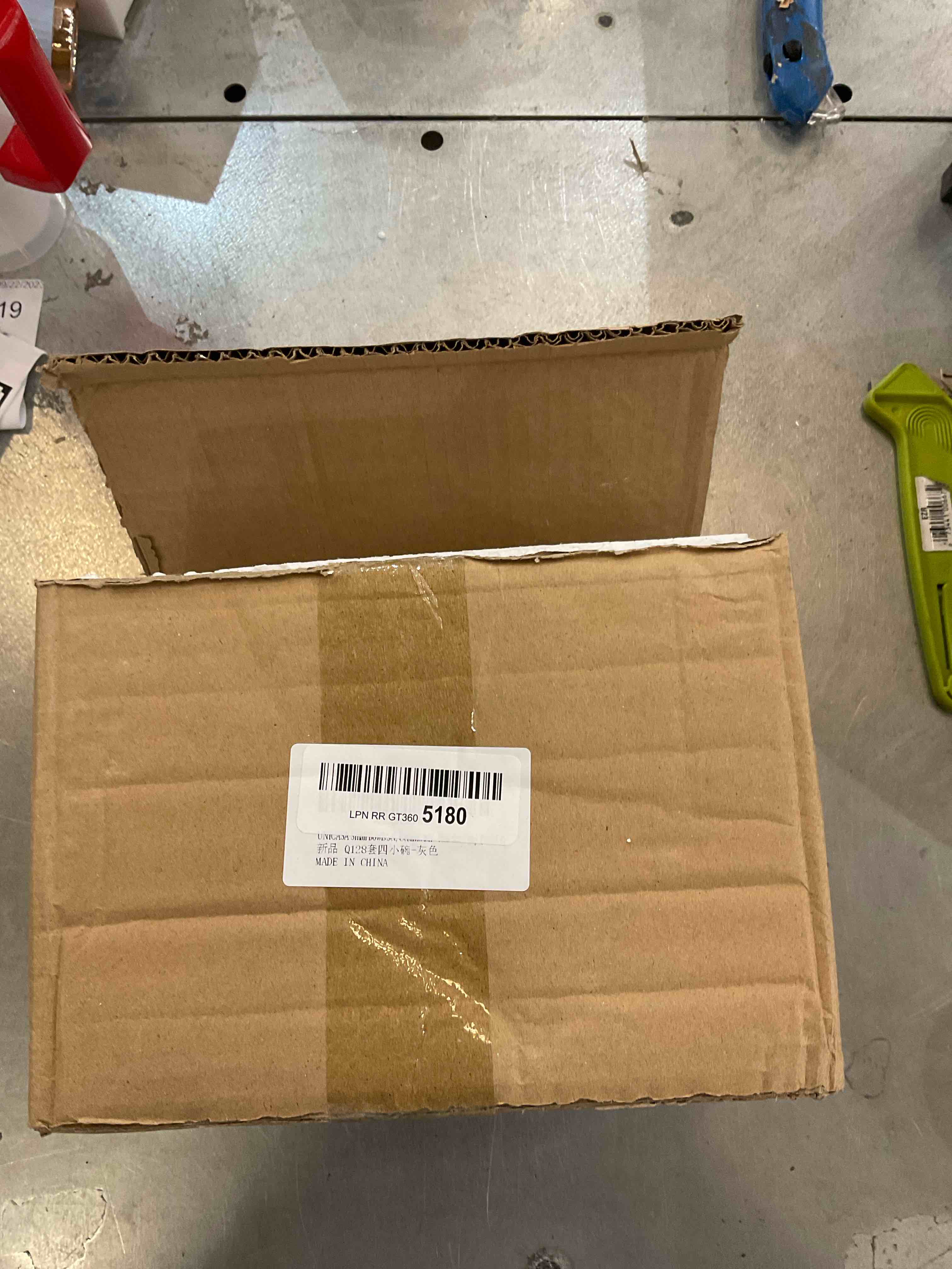 https://s3.amazonaws.com/lotting-images-prod/bidfta/EXS00480310_1695663670508.jpeg