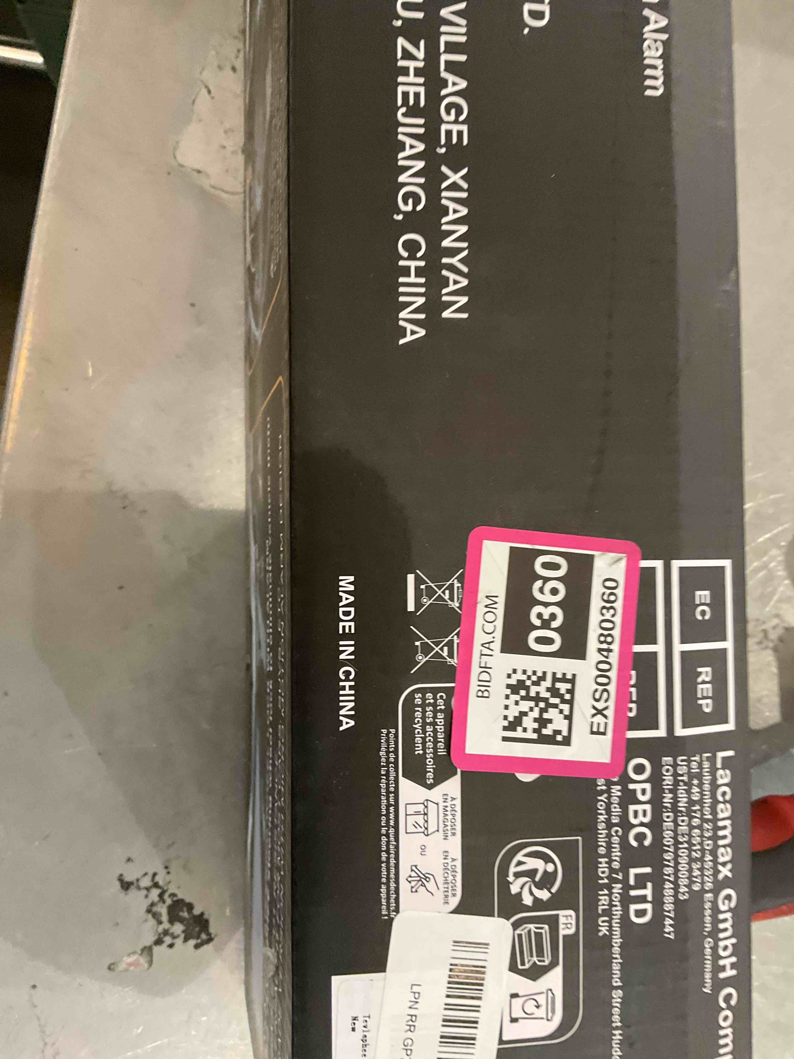 https://s3.amazonaws.com/lotting-images-prod/bidfta/EXS00480360_1695673182076.jpeg