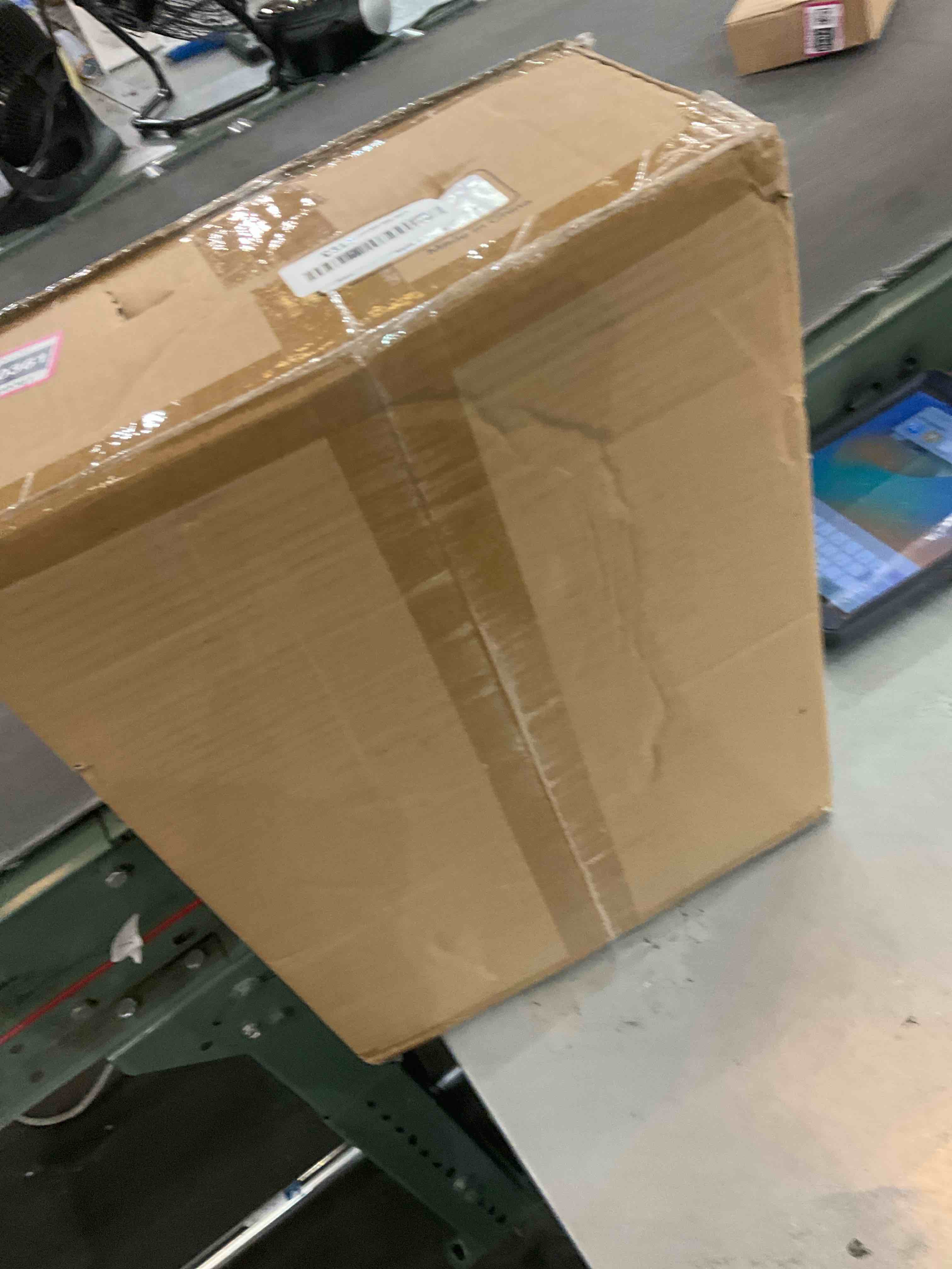 https://s3.amazonaws.com/lotting-images-prod/bidfta/EXS00480361_1695673095719.jpeg