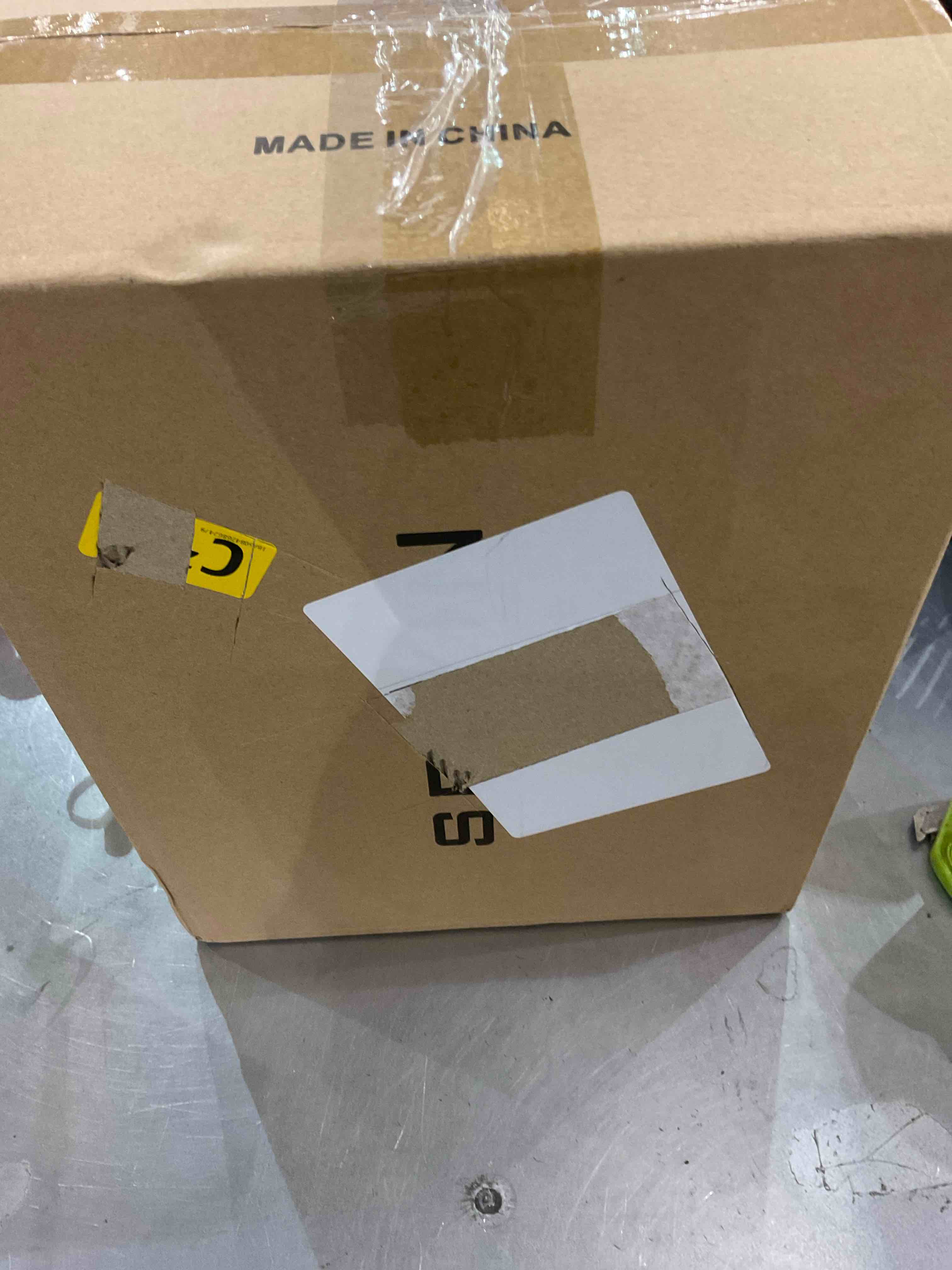 https://s3.amazonaws.com/lotting-images-prod/bidfta/EXS00480426_1695731995712.jpeg