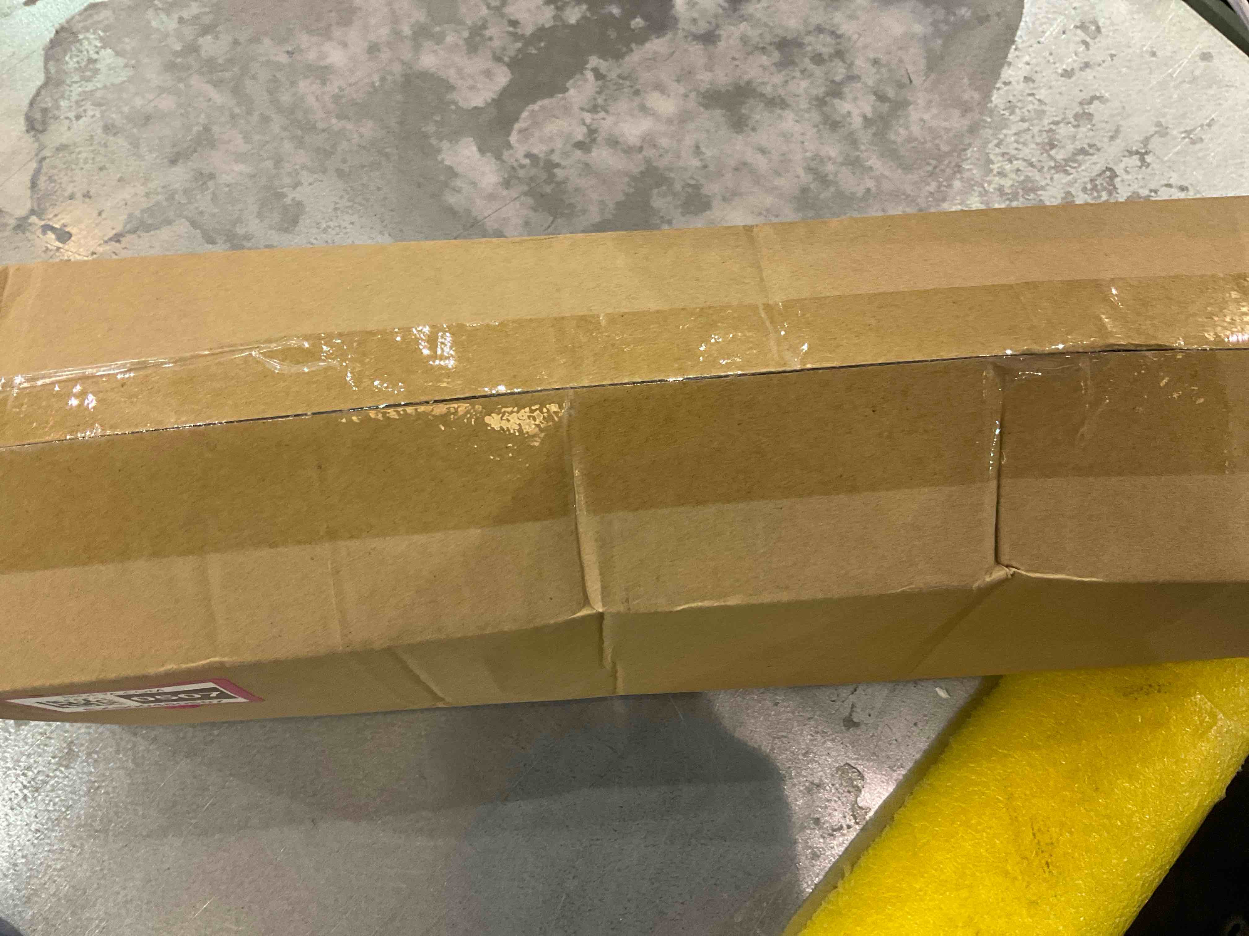 https://s3.amazonaws.com/lotting-images-prod/bidfta/EXS00480507_1695305970974.jpeg