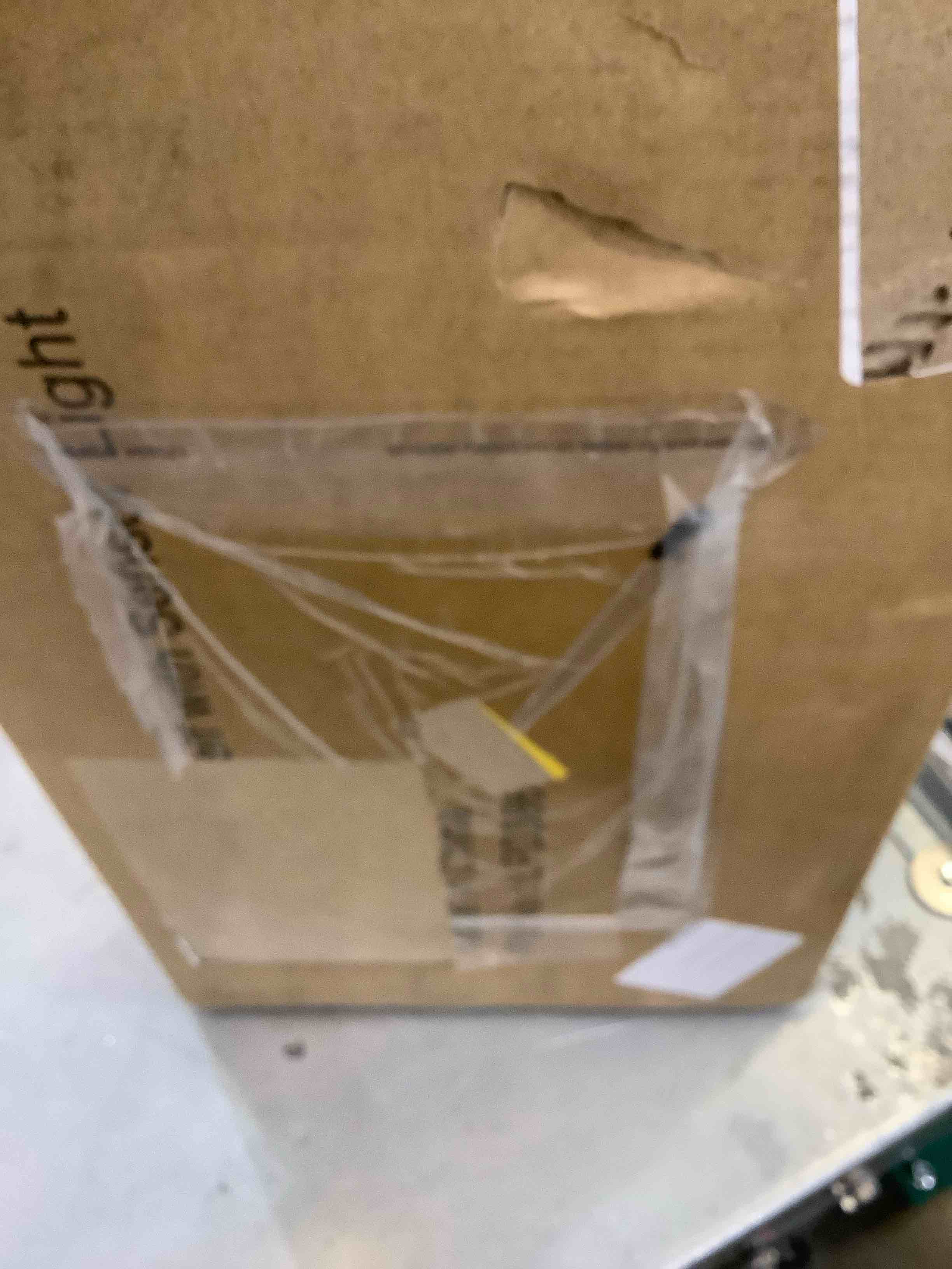 https://s3.amazonaws.com/lotting-images-prod/bidfta/EXS00481012_1695318418031.jpeg