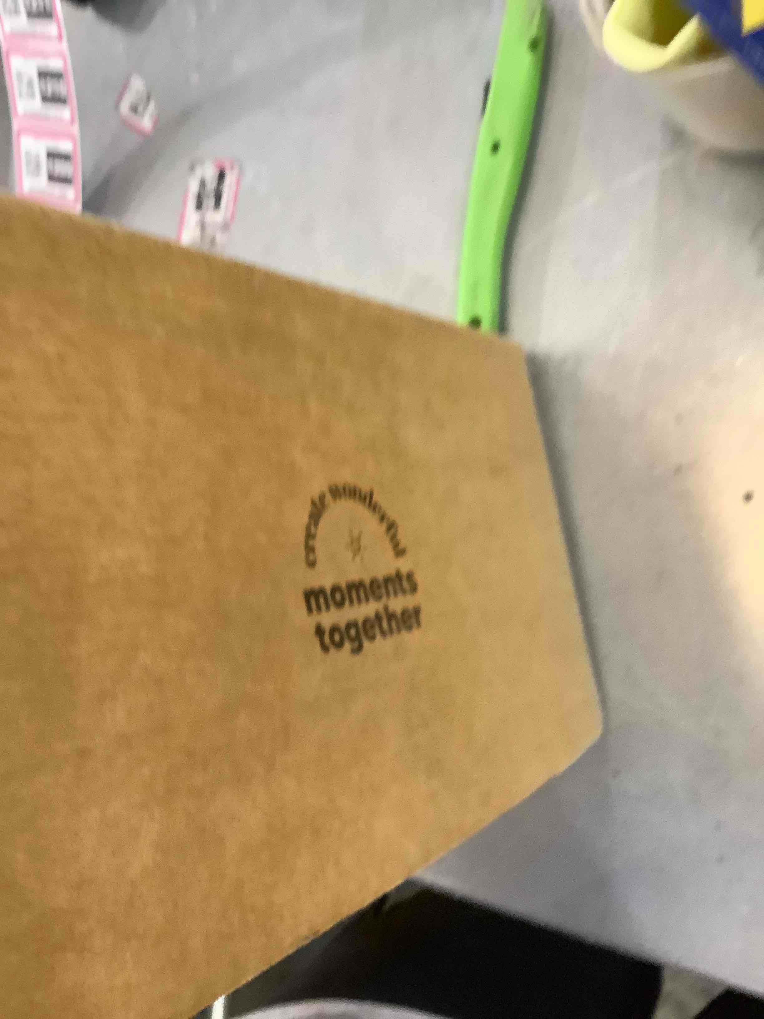https://s3.amazonaws.com/lotting-images-prod/bidfta/EXS00481205_1695403551805.jpeg