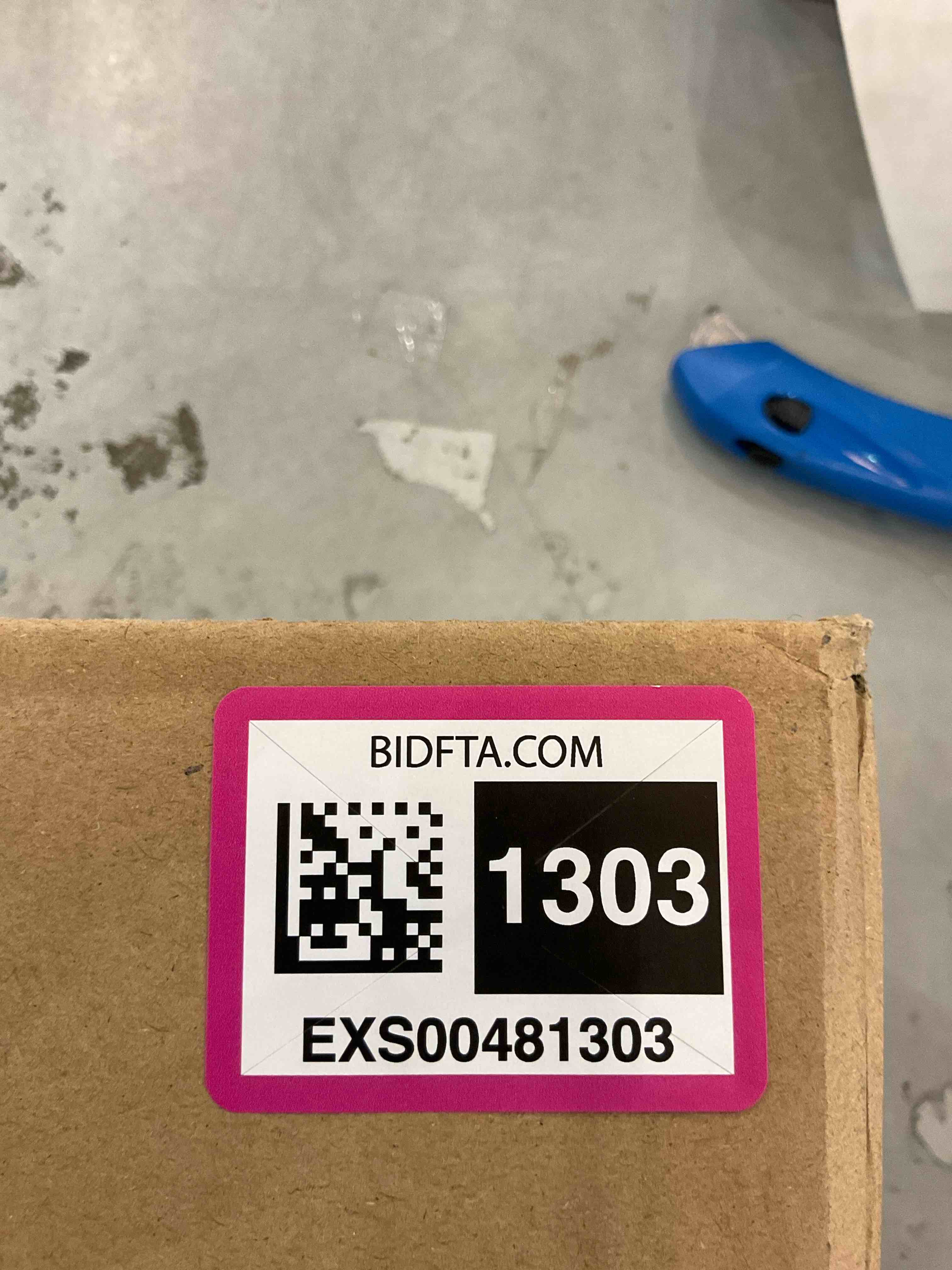 https://s3.amazonaws.com/lotting-images-prod/bidfta/EXS00481303_1695741739404.jpeg