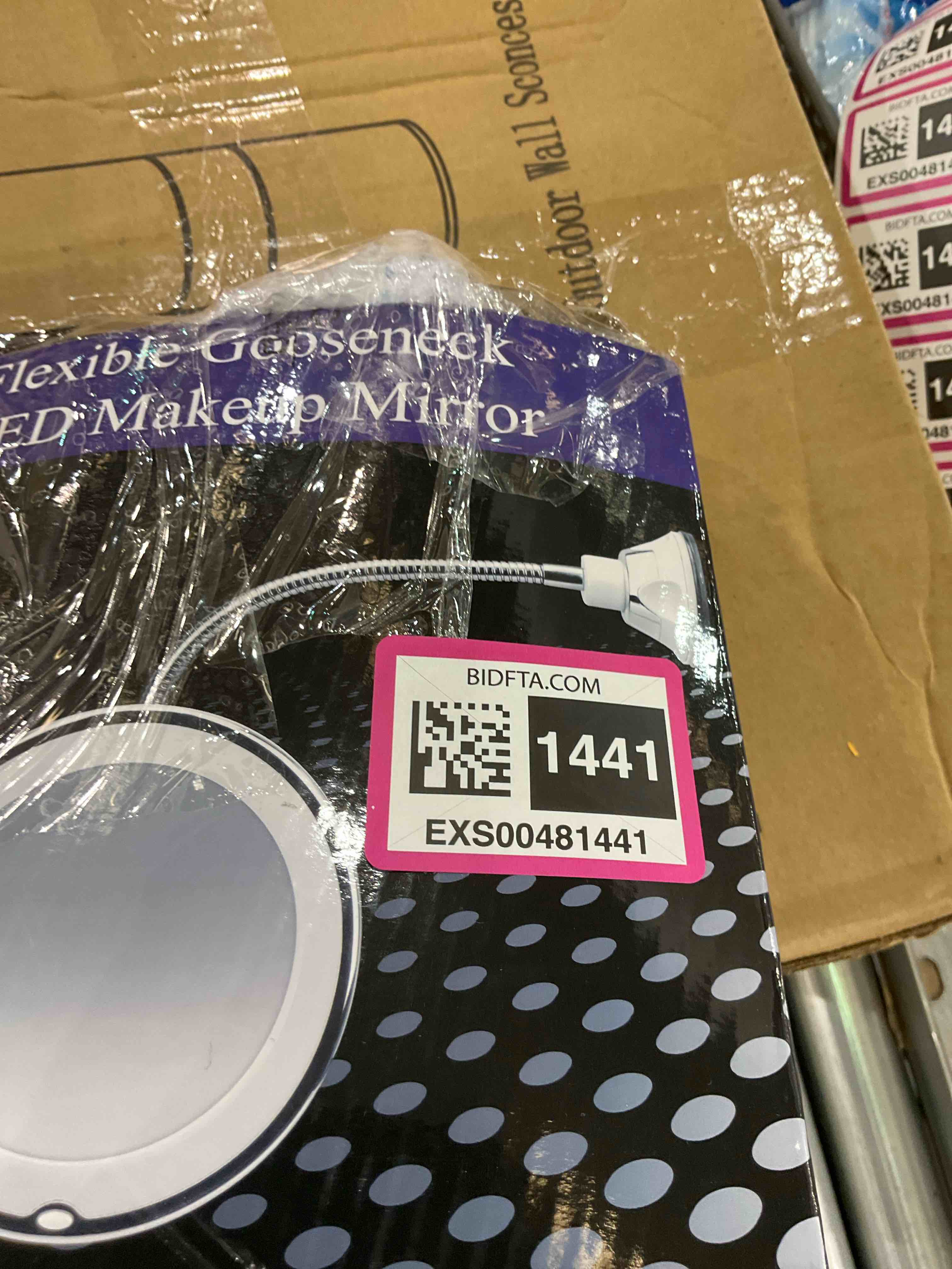 https://s3.amazonaws.com/lotting-images-prod/bidfta/EXS00481441_1695826369853.jpeg