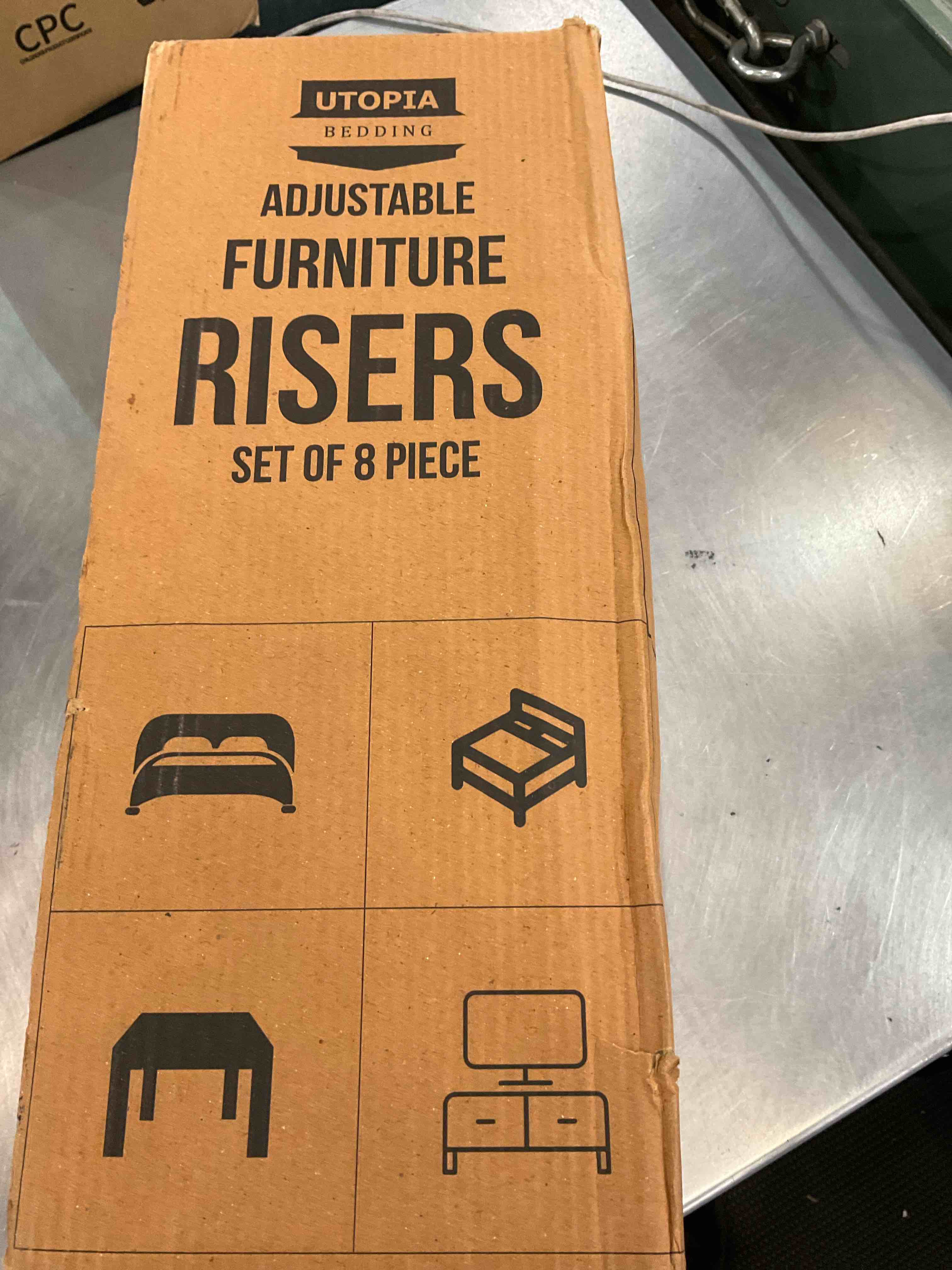 https://s3.amazonaws.com/lotting-images-prod/bidfta/EXS00481699_1695739198795.jpeg