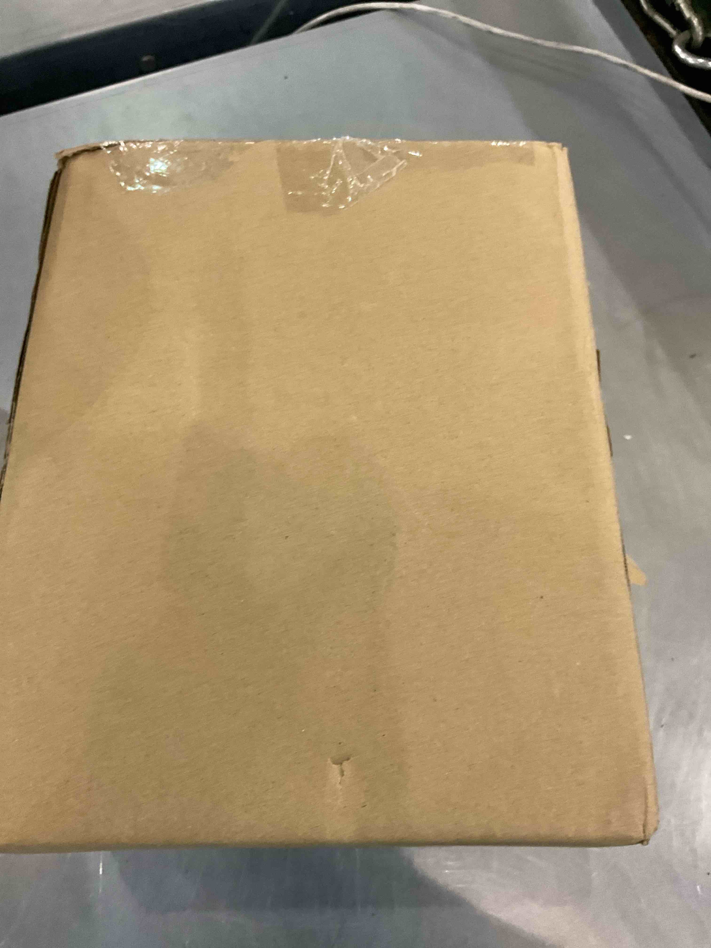 https://s3.amazonaws.com/lotting-images-prod/bidfta/EXS00481858_1695818730143.jpeg