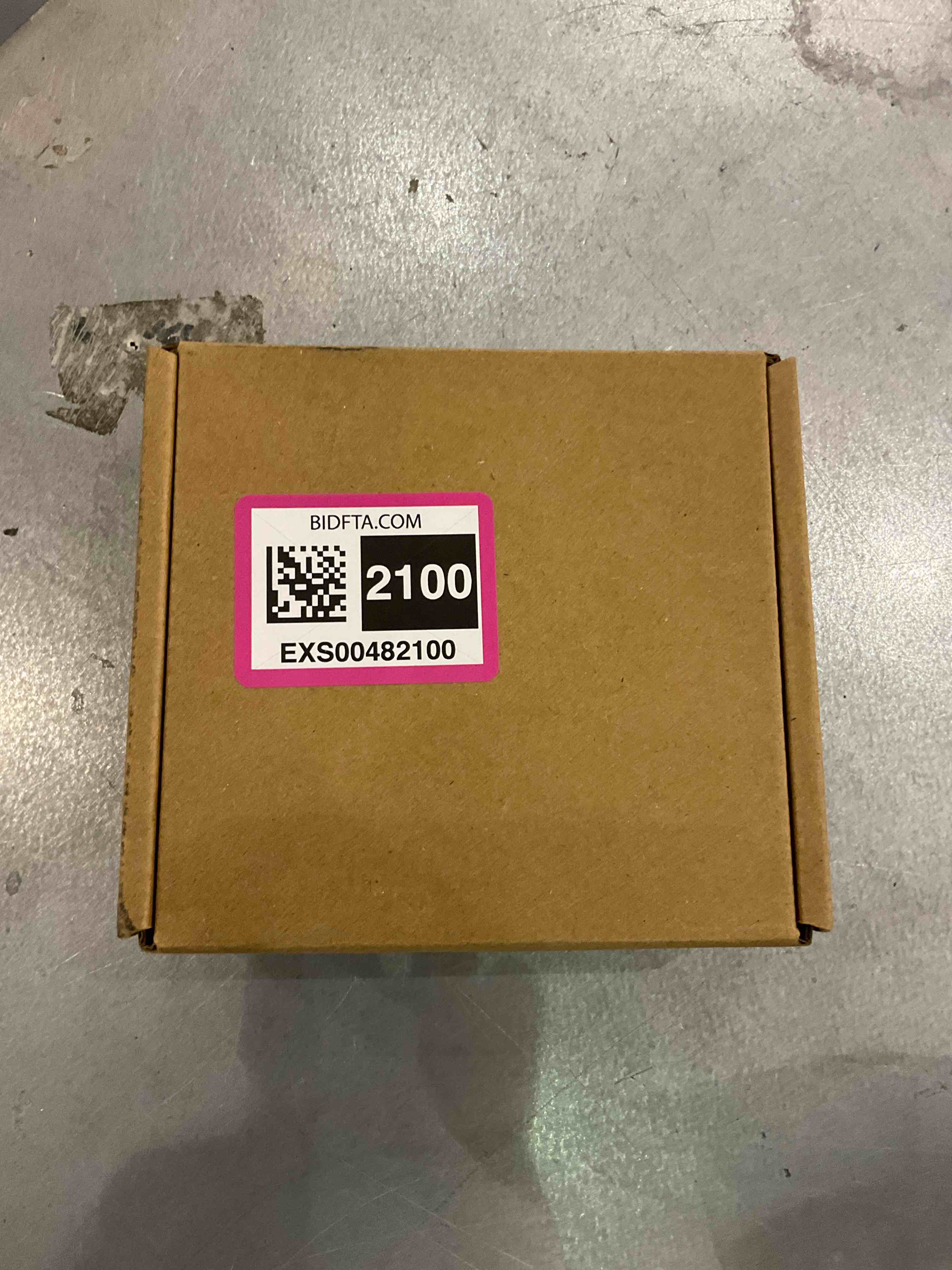 https://s3.amazonaws.com/lotting-images-prod/bidfta/EXS00482100_1695301051018.jpeg