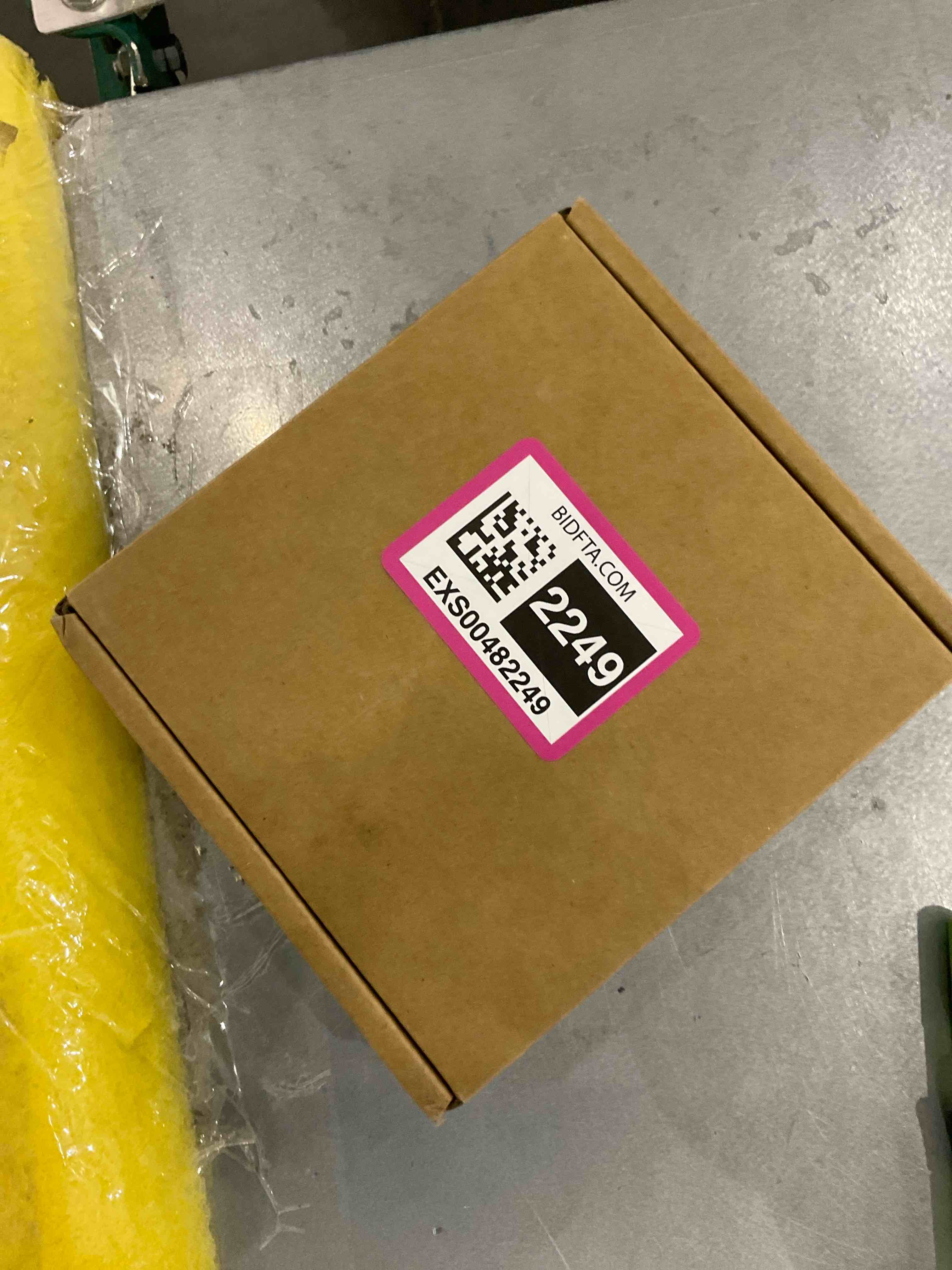 https://s3.amazonaws.com/lotting-images-prod/bidfta/EXS00482249_1695323551917.jpeg