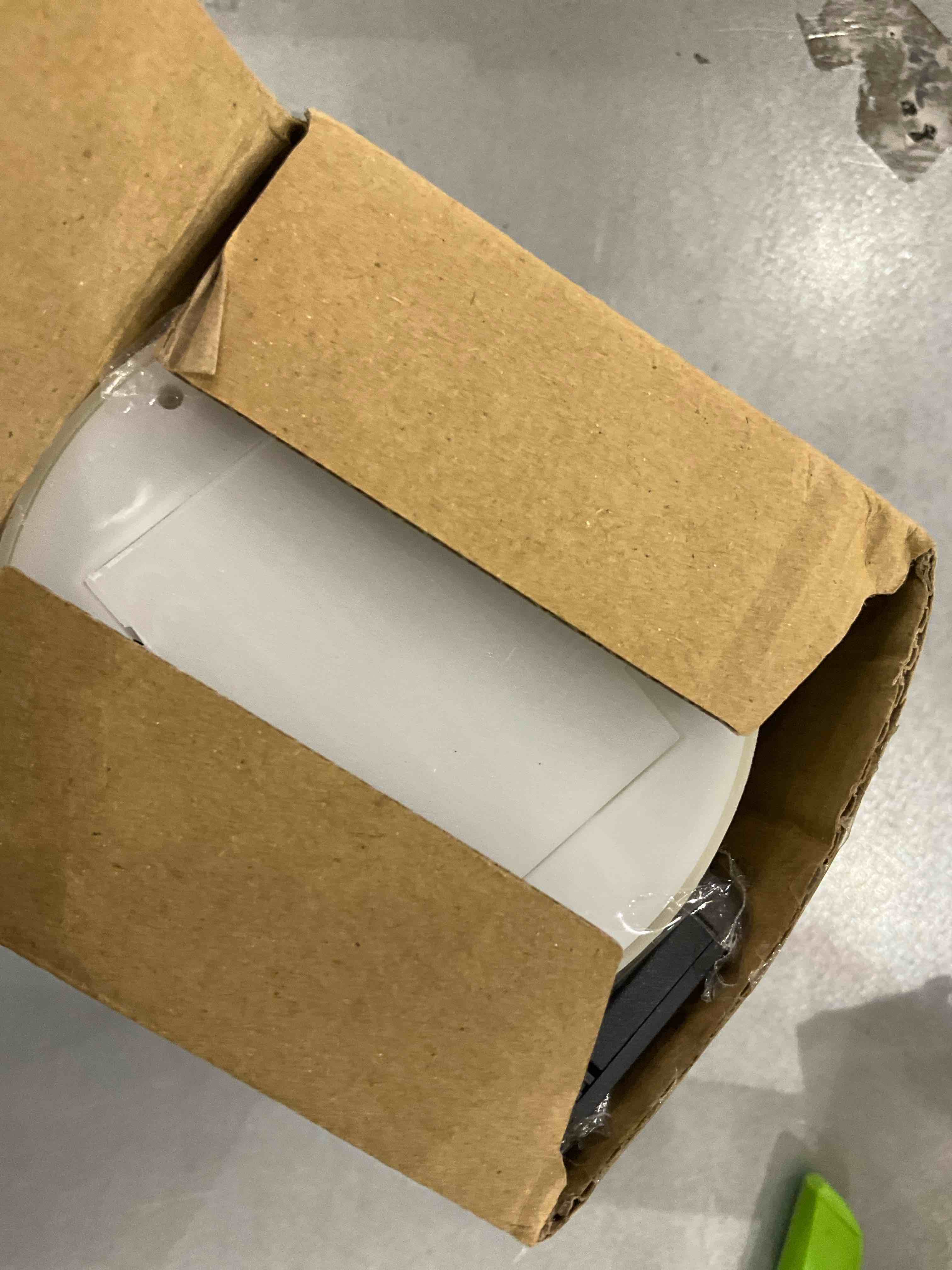 https://s3.amazonaws.com/lotting-images-prod/bidfta/EXS00482319_1695389556264.jpeg